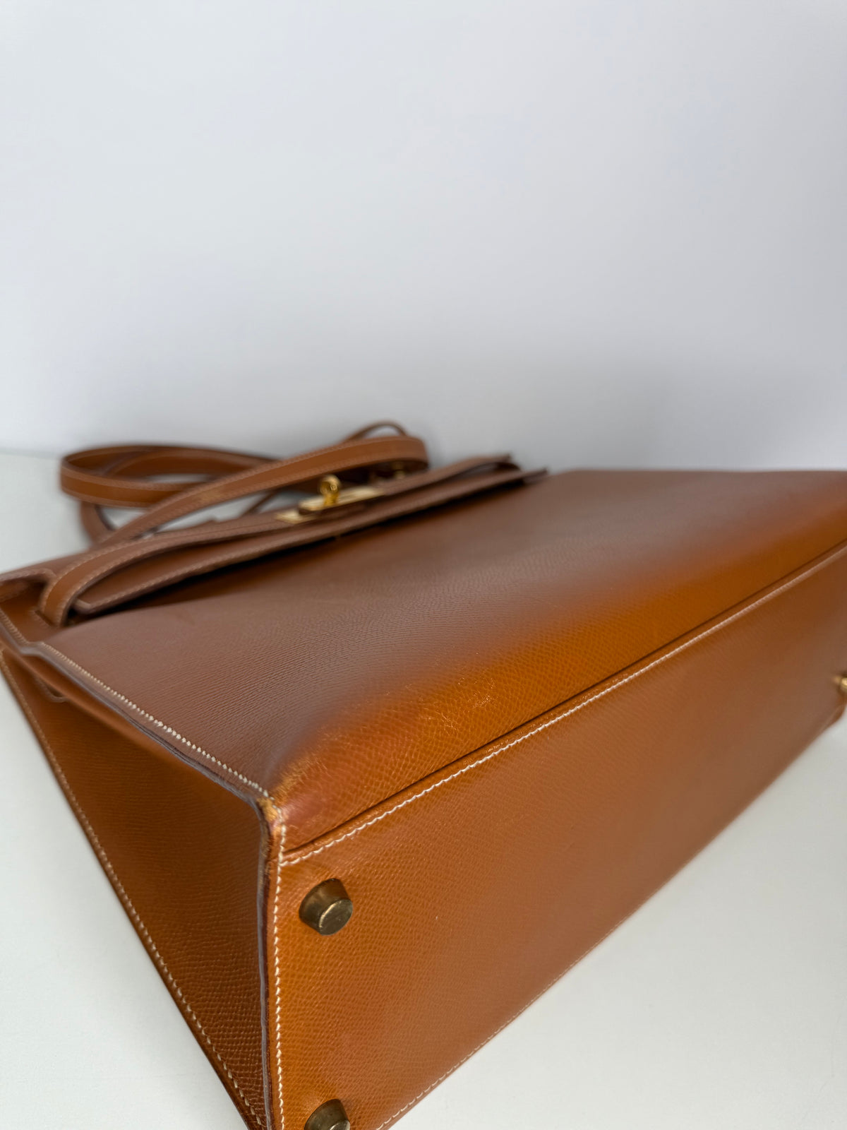 Hermès Kelly 35 Vintage Gold Courchevel Retourne Sellier Gold Hardware