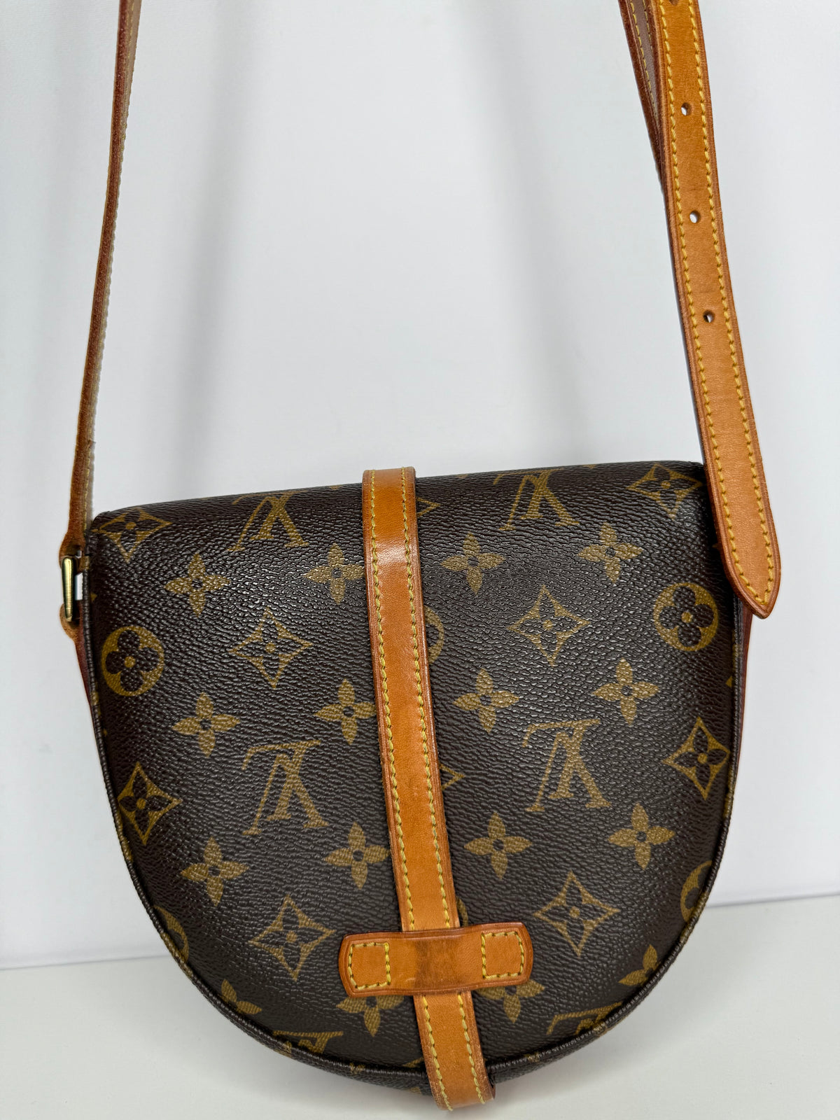 Louis Vuitton Chantilly MM Monogram Canvas