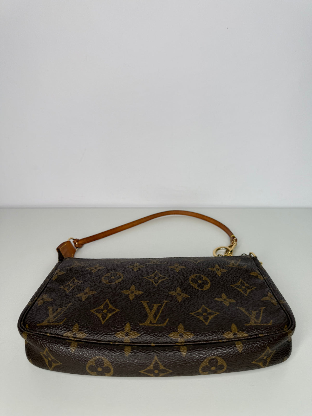 Louis Vuitton Pochette Accessories Monogram Canvas with Extender Key Ring