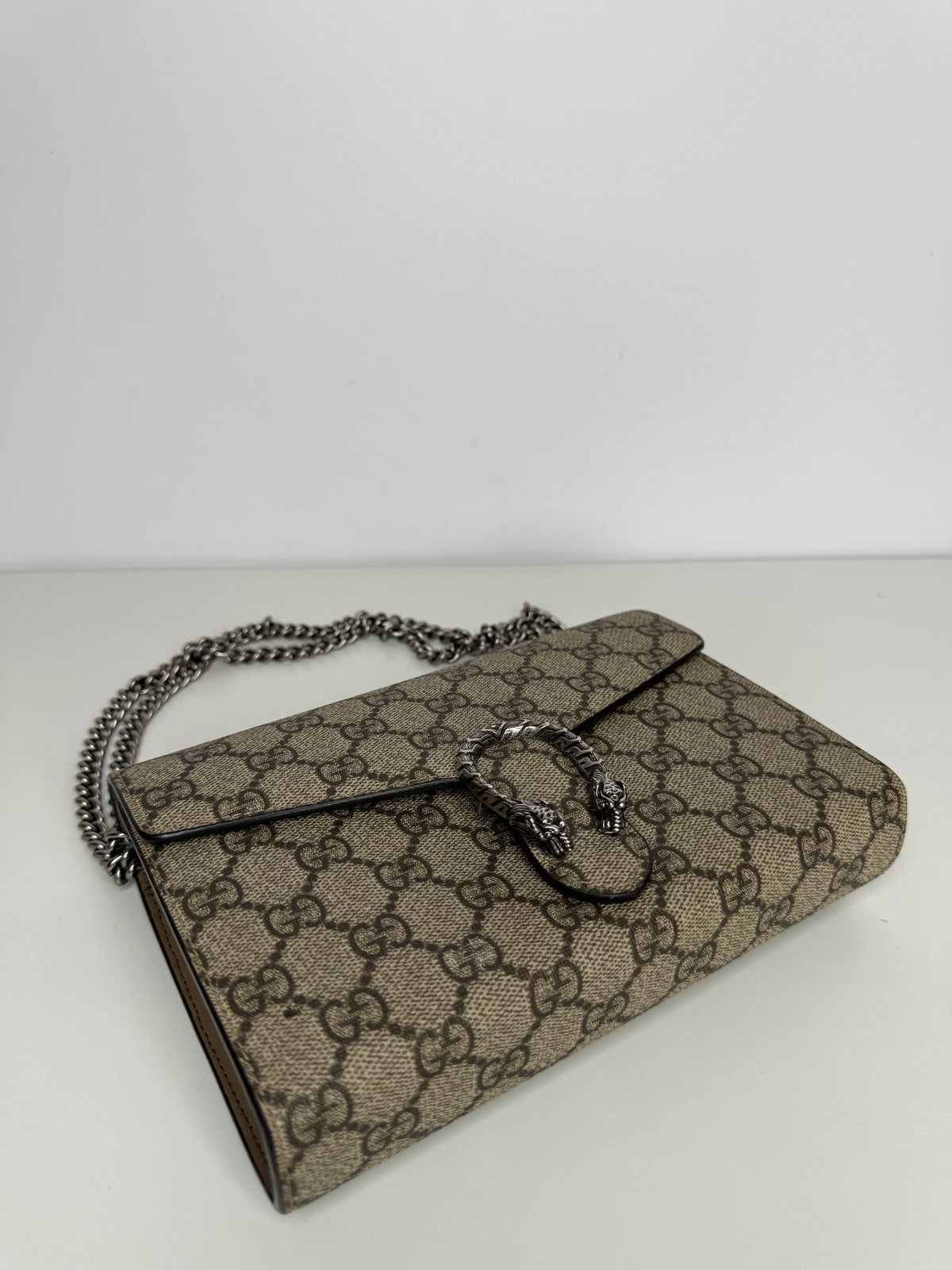 Gucci Dionysus GG Supreme Beige/Ebony Chain Wallet