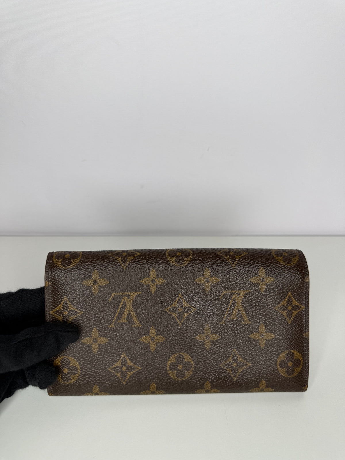 Louis Vuitton Sarah Wallet Monogram Canvas