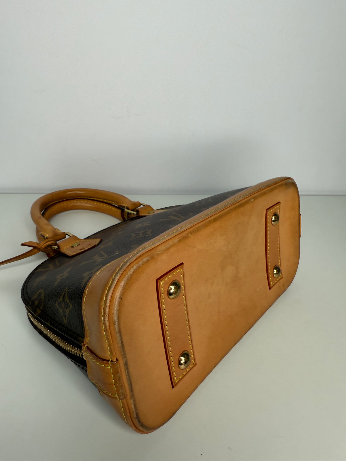 Louis Vuitton Alma BB Monogram Canvas