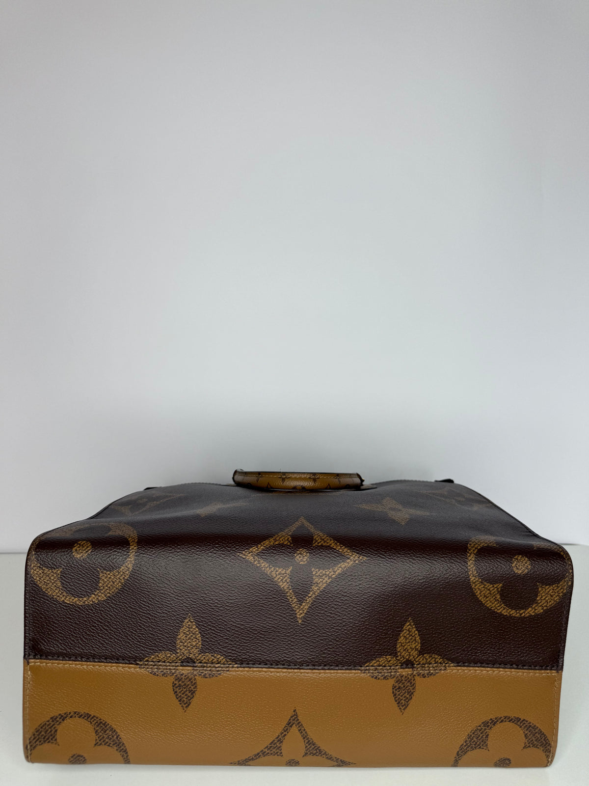 Louis Vuitton OnTheGo GM Monogram Giant Tote