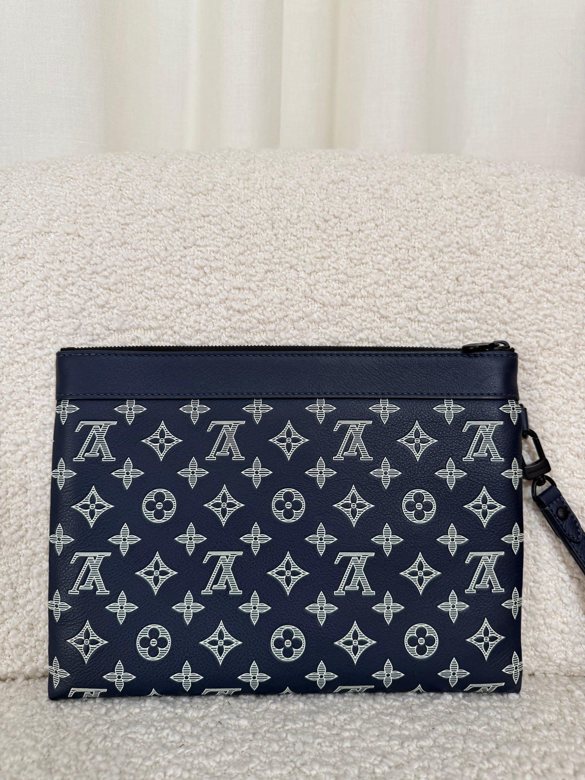 Louis Vuitton Pochette To-Go Monogram Shadow Leather