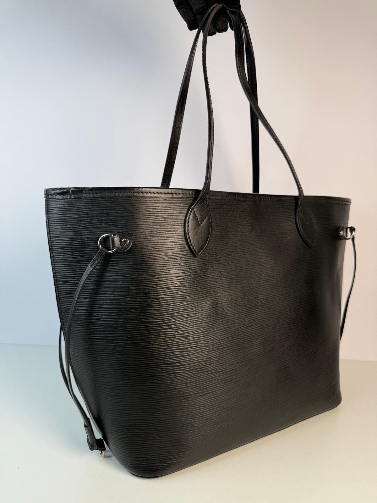 Louis Vuitton Neverfull MM Black Epi Leather with Pochette