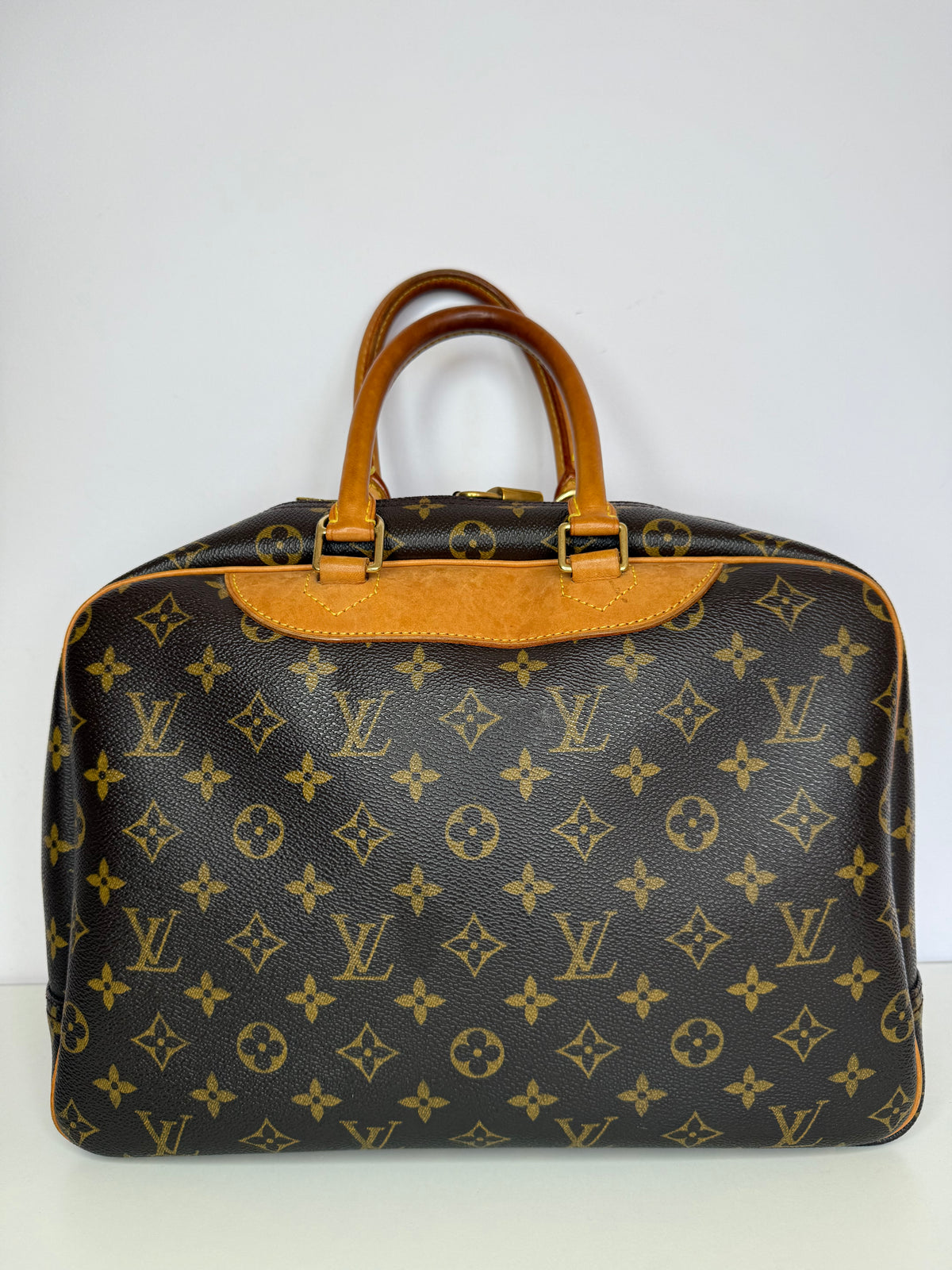 Louis Vuitton Deauville Monogram Canvas
