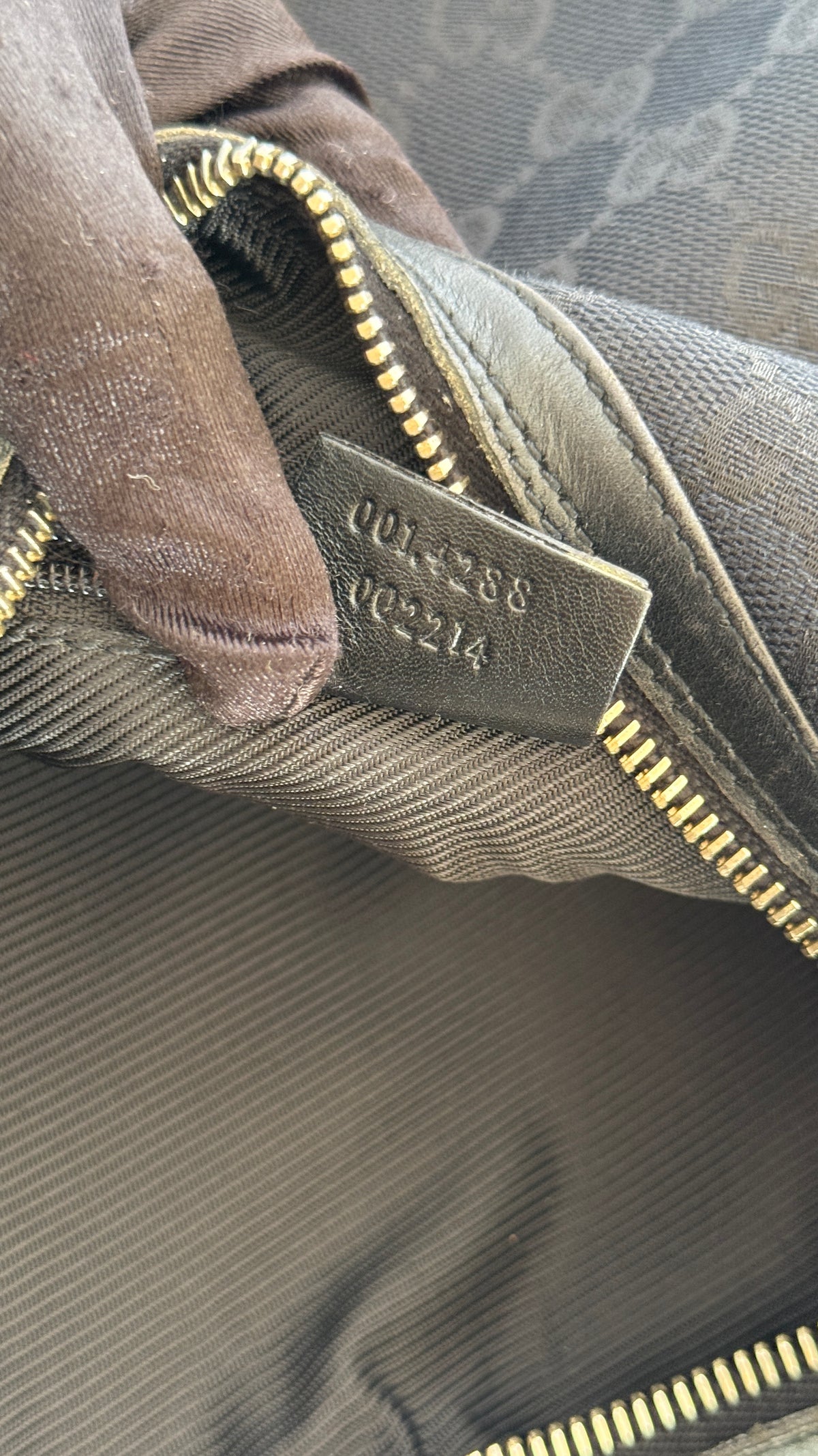 Gucci One Shoulder Bag Black GG Canvas Hobo Bag