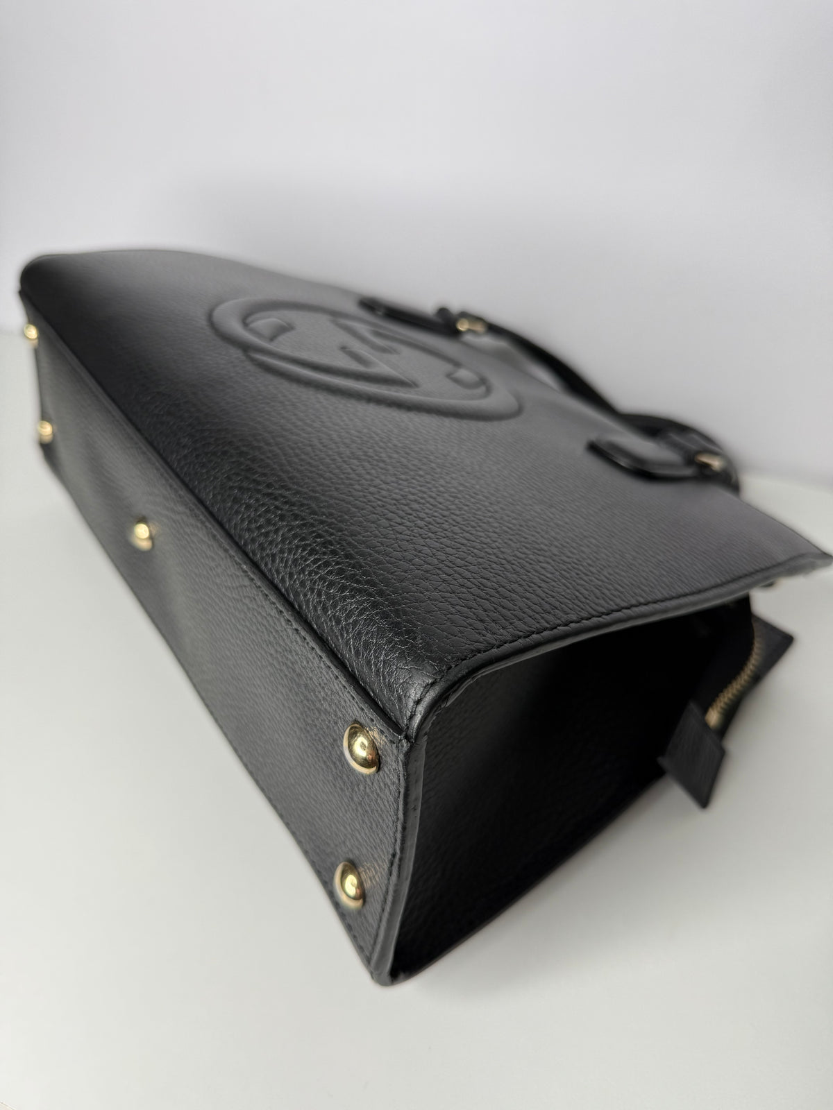 Gucci Black Leather Soho Top Handle Bag