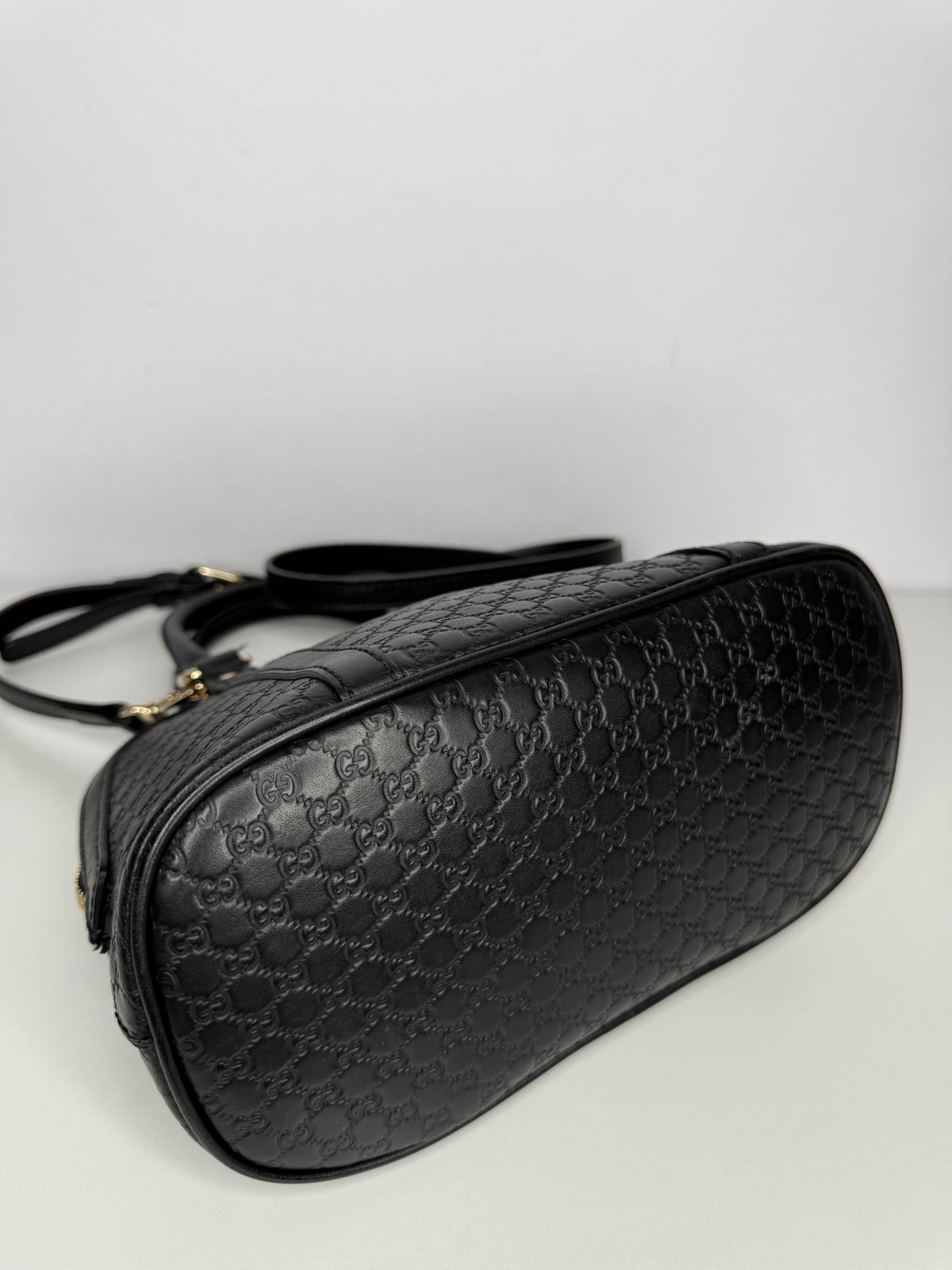 Gucci Black Microguccissima Leather Mini Dome Bag