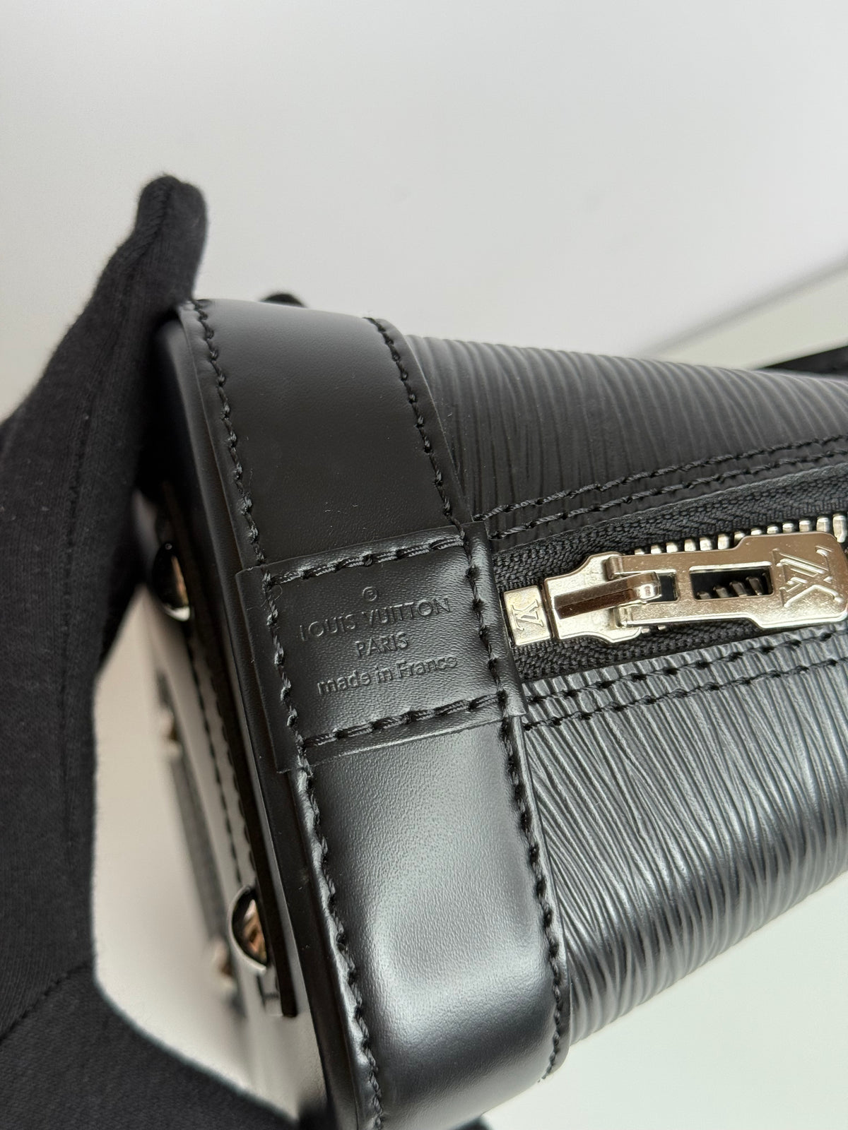 Louis Vuitton Alma BB Black Epi Leather
