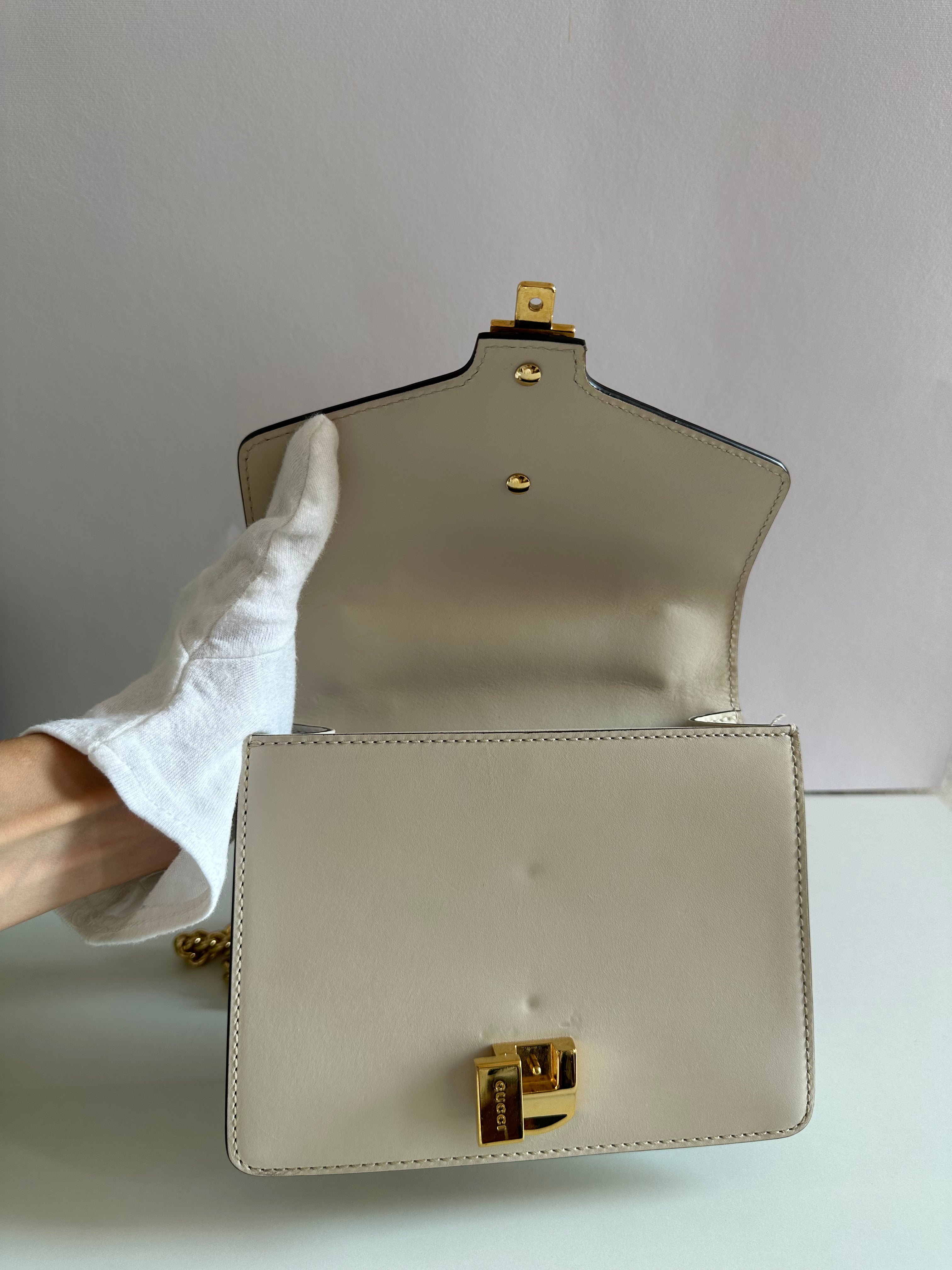 Gucci Off White Leather Mini Sylvie Web Chain Crossbody Bag