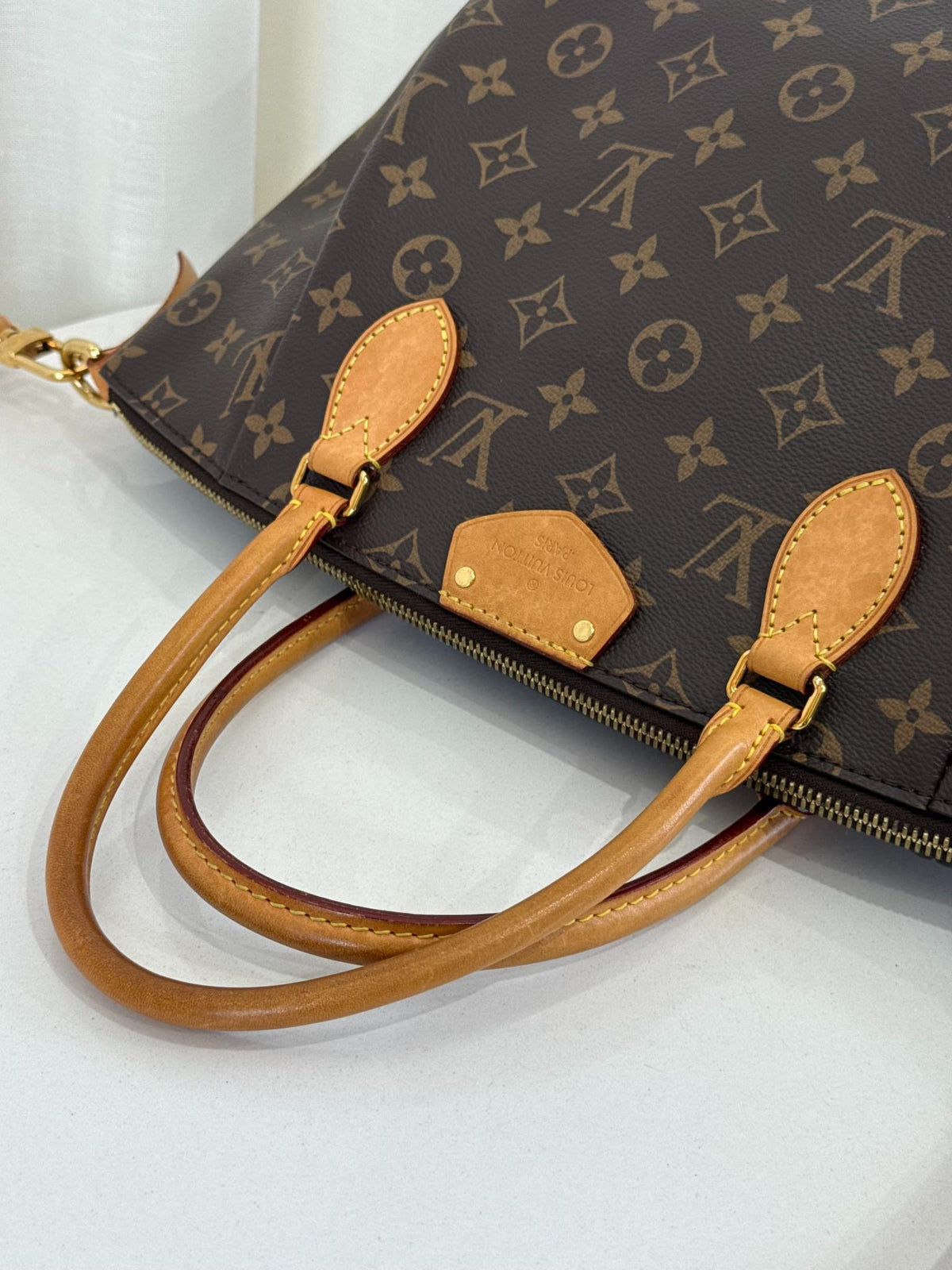 Louis Vuitton Turenne MM Monogram Canvas