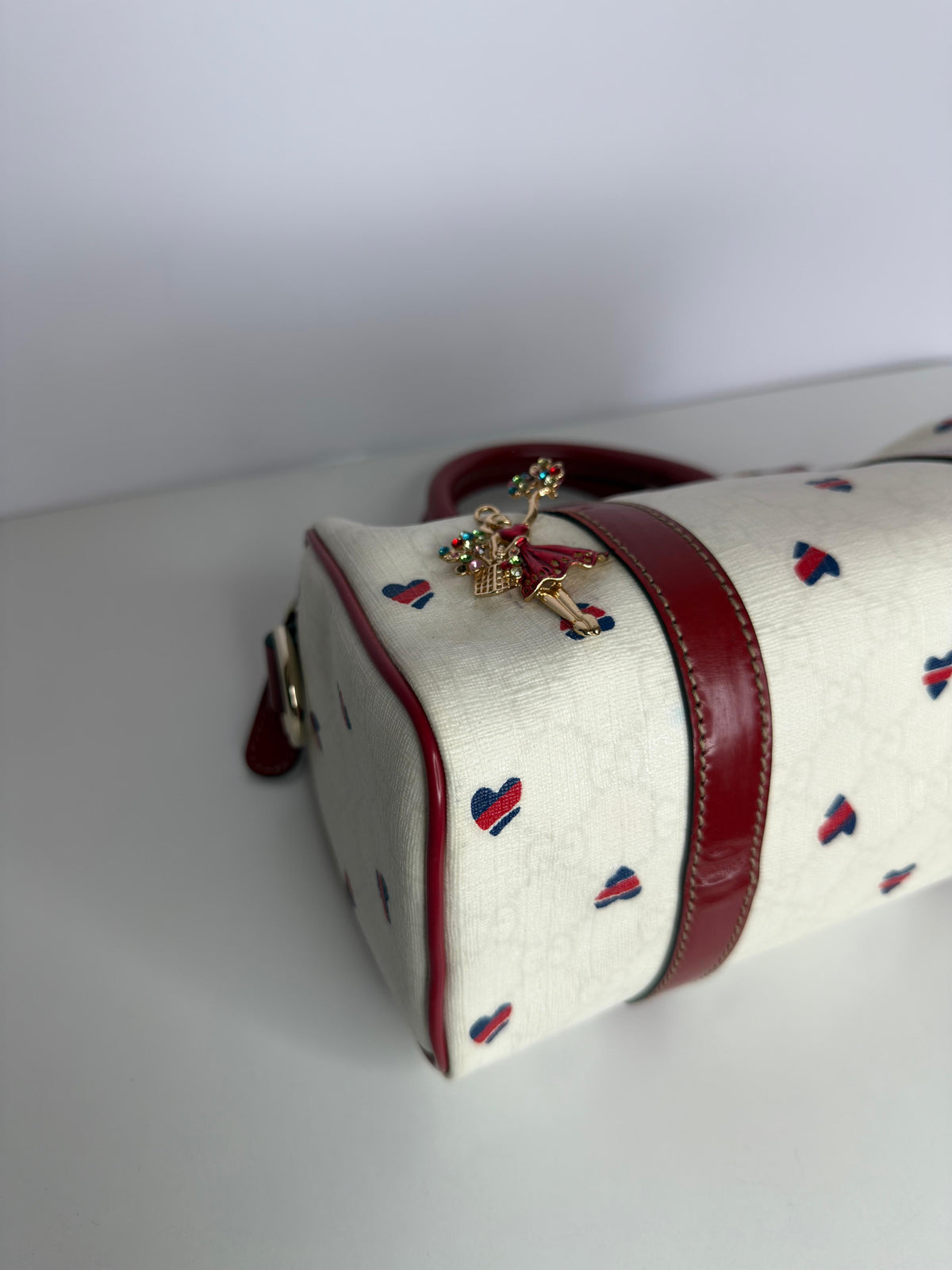 Gucci Red/Cream GG Supreme Valentines Day Joy Boston Bag (Limited Edition)