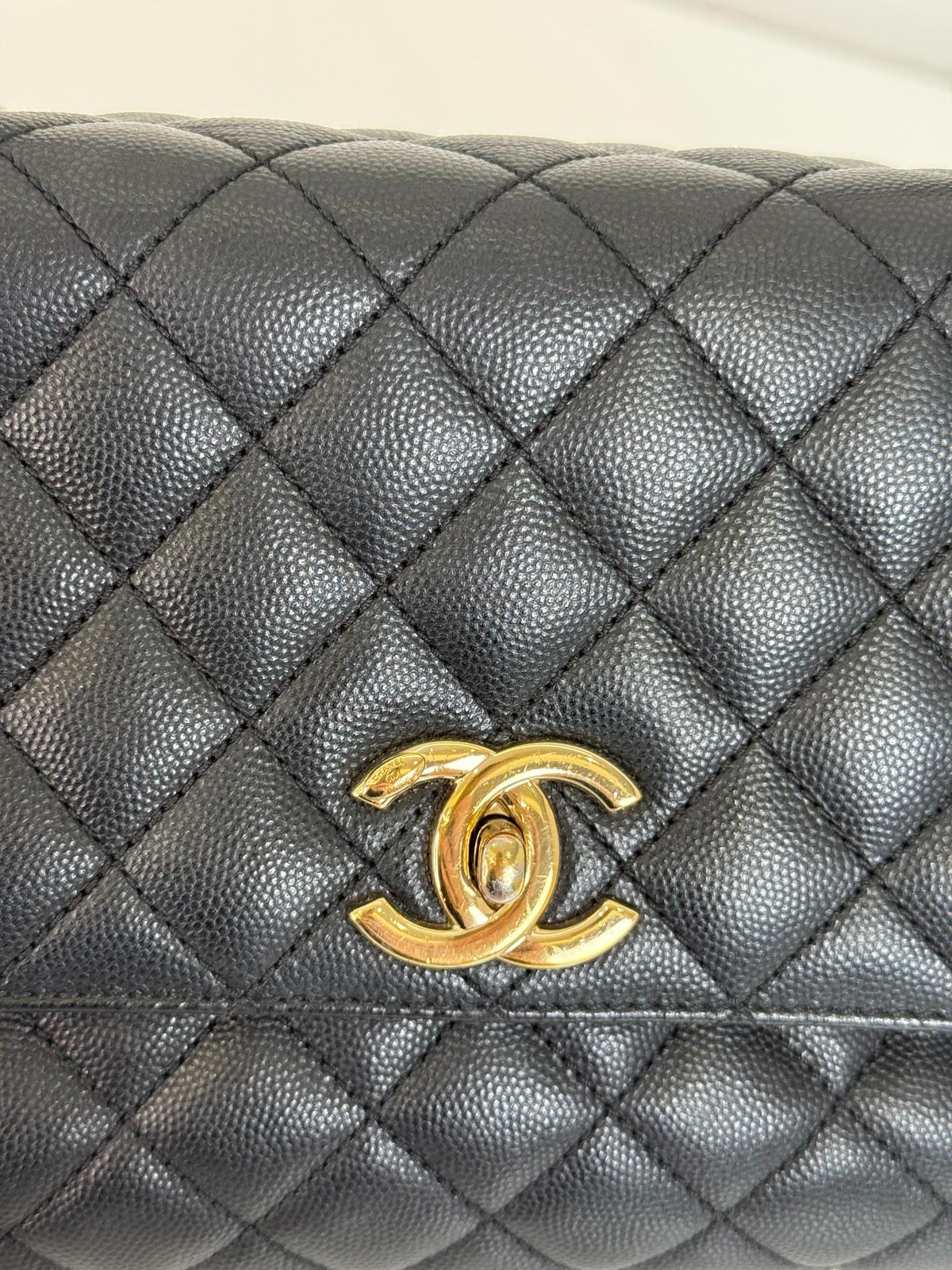 Chanel Coco Handle Medium Black Caviar Quilted GHW