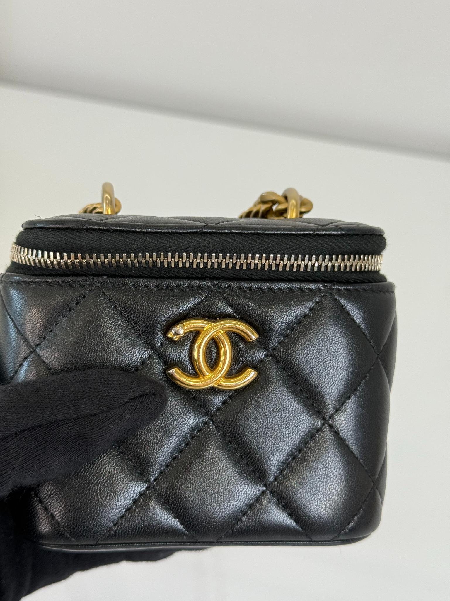 Chanel Mini Heart Crush Vanity Quilted Lambskin GHW