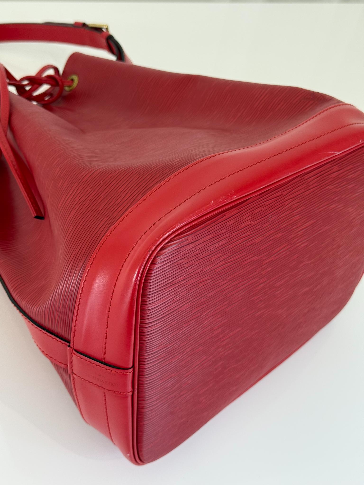 Louis Vuitton Noé GM Red Epi Leather Bag