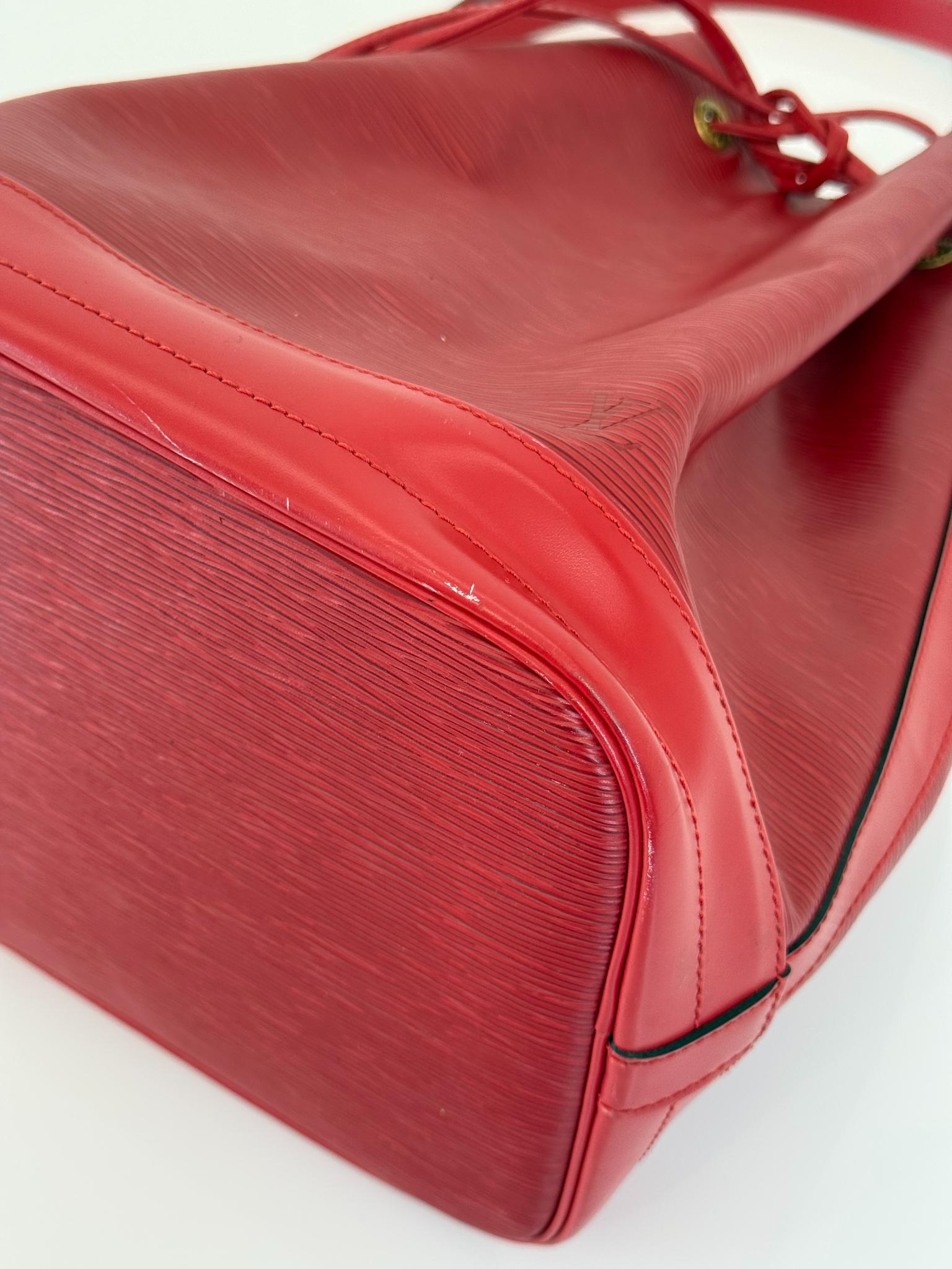 Louis Vuitton Noé GM Red Epi Leather Bag