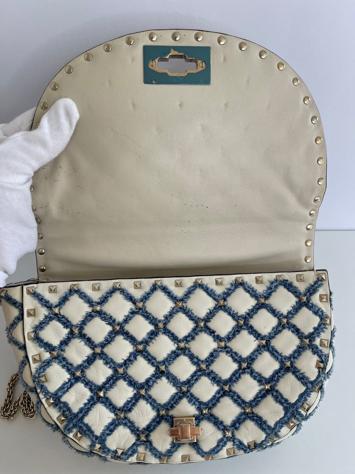 Valentino Garavani Rockstud Spike Halfmoon in Ivory Blue Round Bag