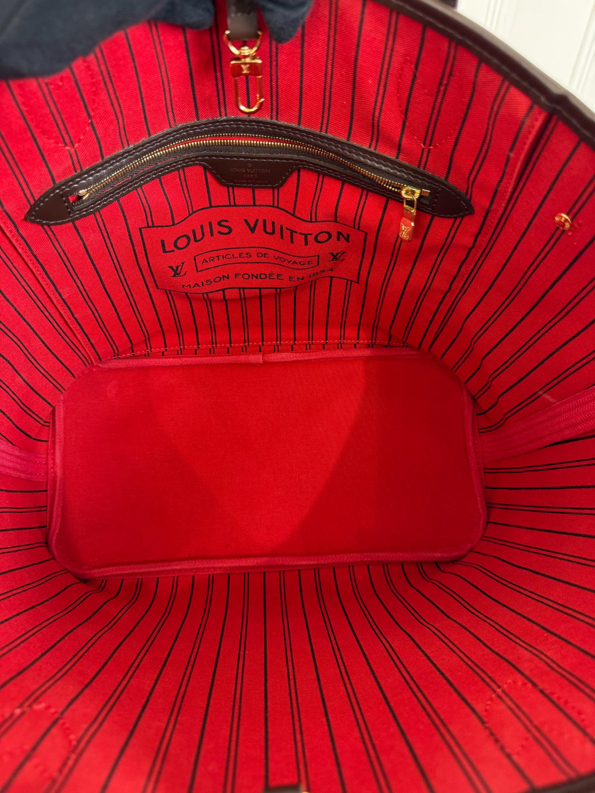 Louis Vuitton Neverfull MM Damier Ebene Canvas