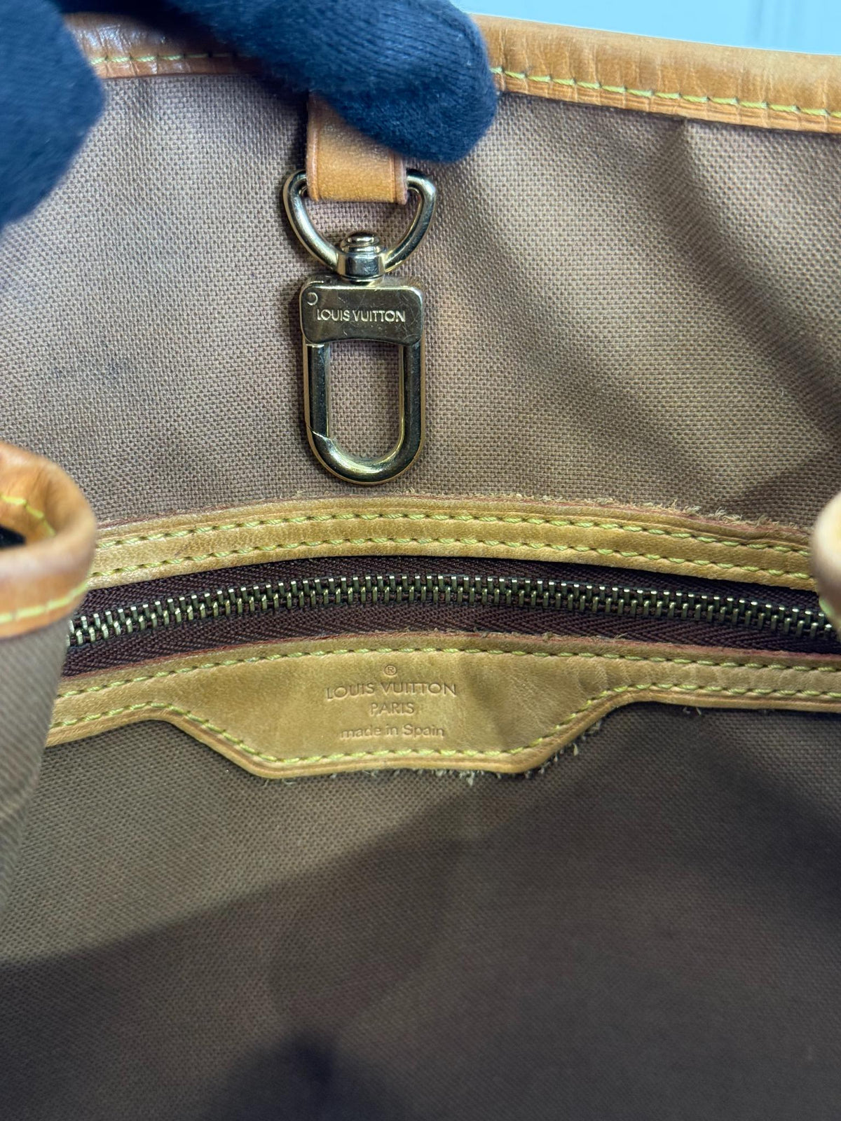 Louis Vuitton Vintage Batignolles Vertical Monogram Canvas
