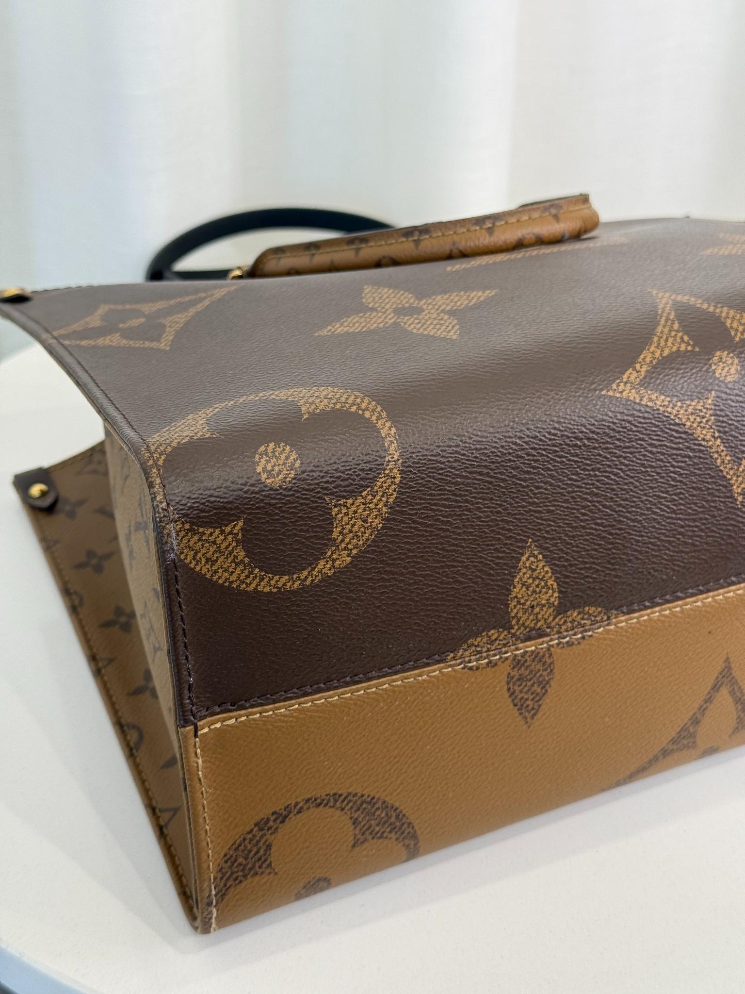 Louis Vuitton OnTheGo MM Monogram Giant Tote