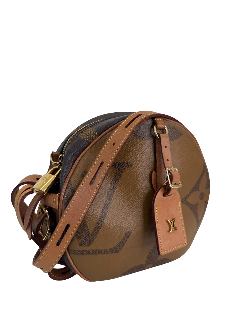 Louis Vuitton Boite Chapeau Souple Monogram Giant Reverse Brown