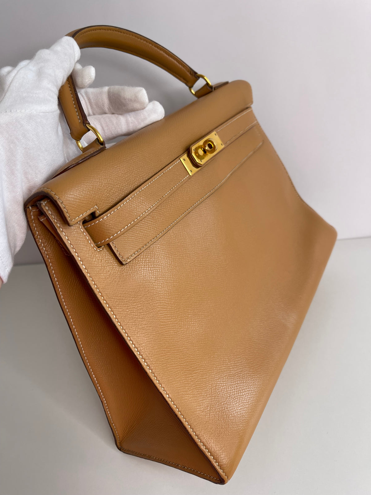 Hermès Vintage Kelly 32 Epsom Gold Leather GH