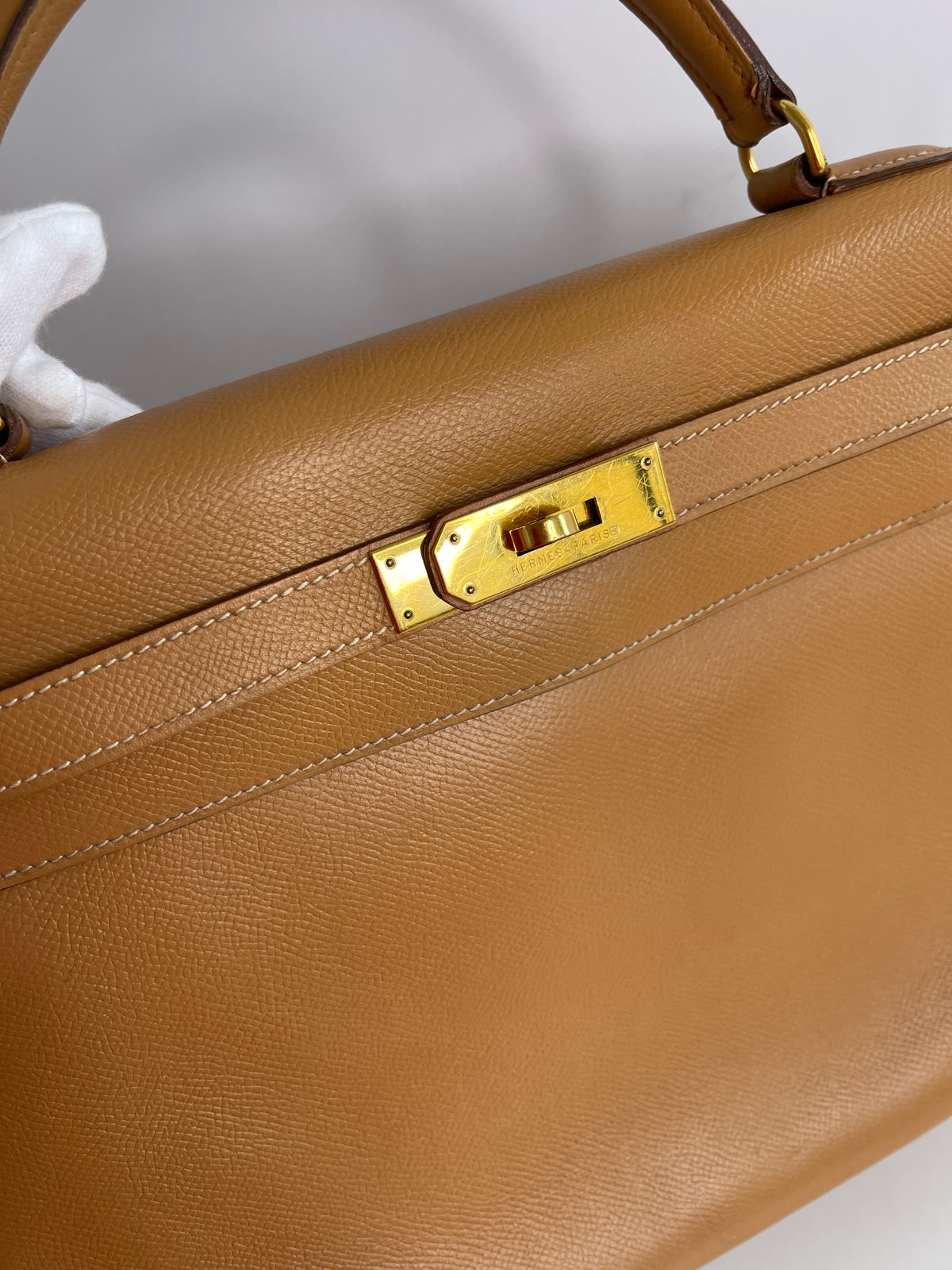Hermès Vintage Kelly 32 Epsom Gold Leather GH