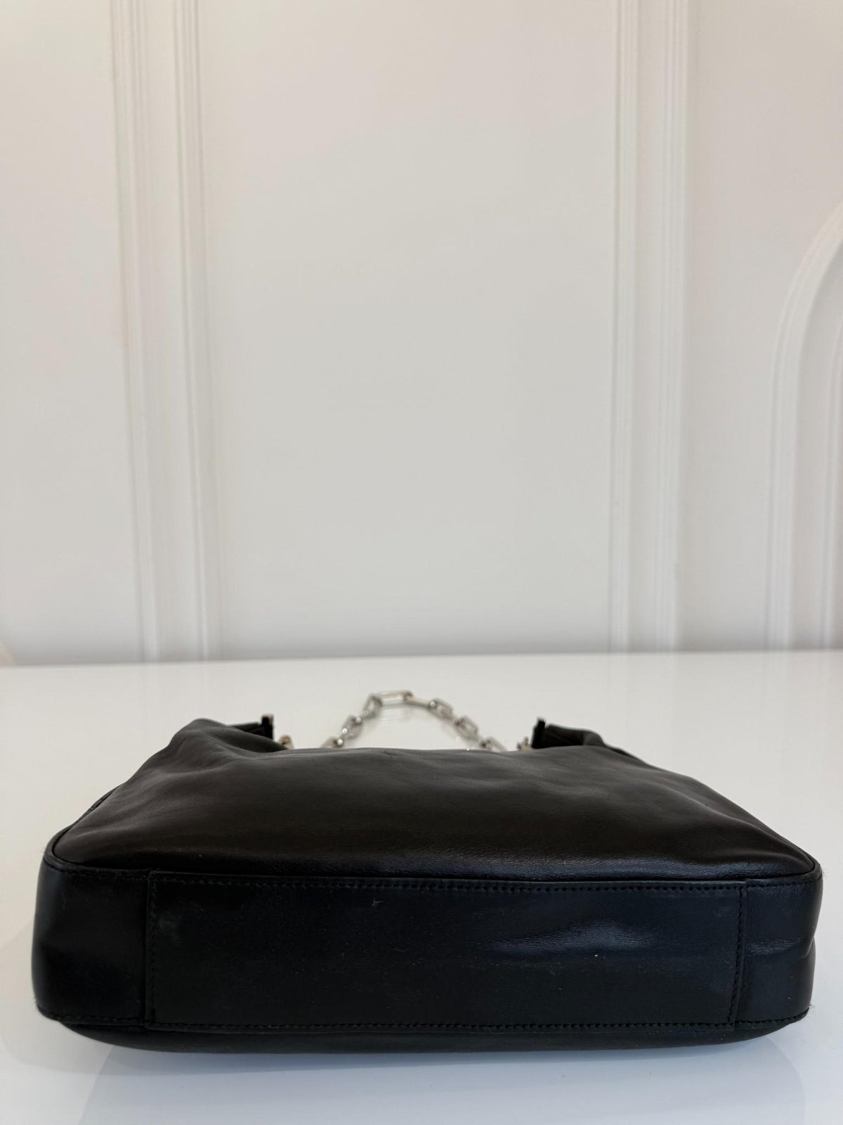 Gucci Black Leather Chain Shoulder Bag