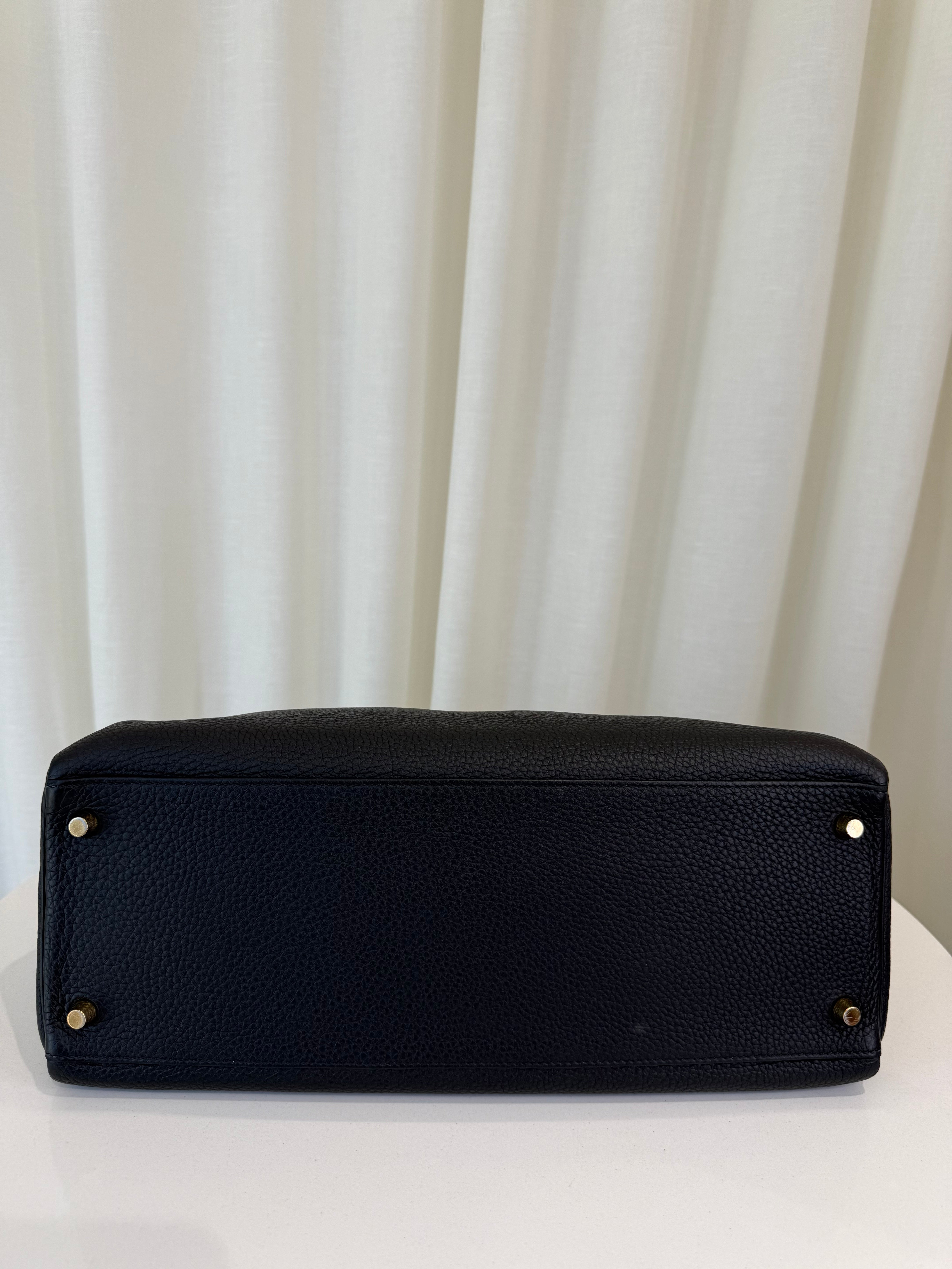 Hermès Kelly 35 Black Togo Retourne GHW