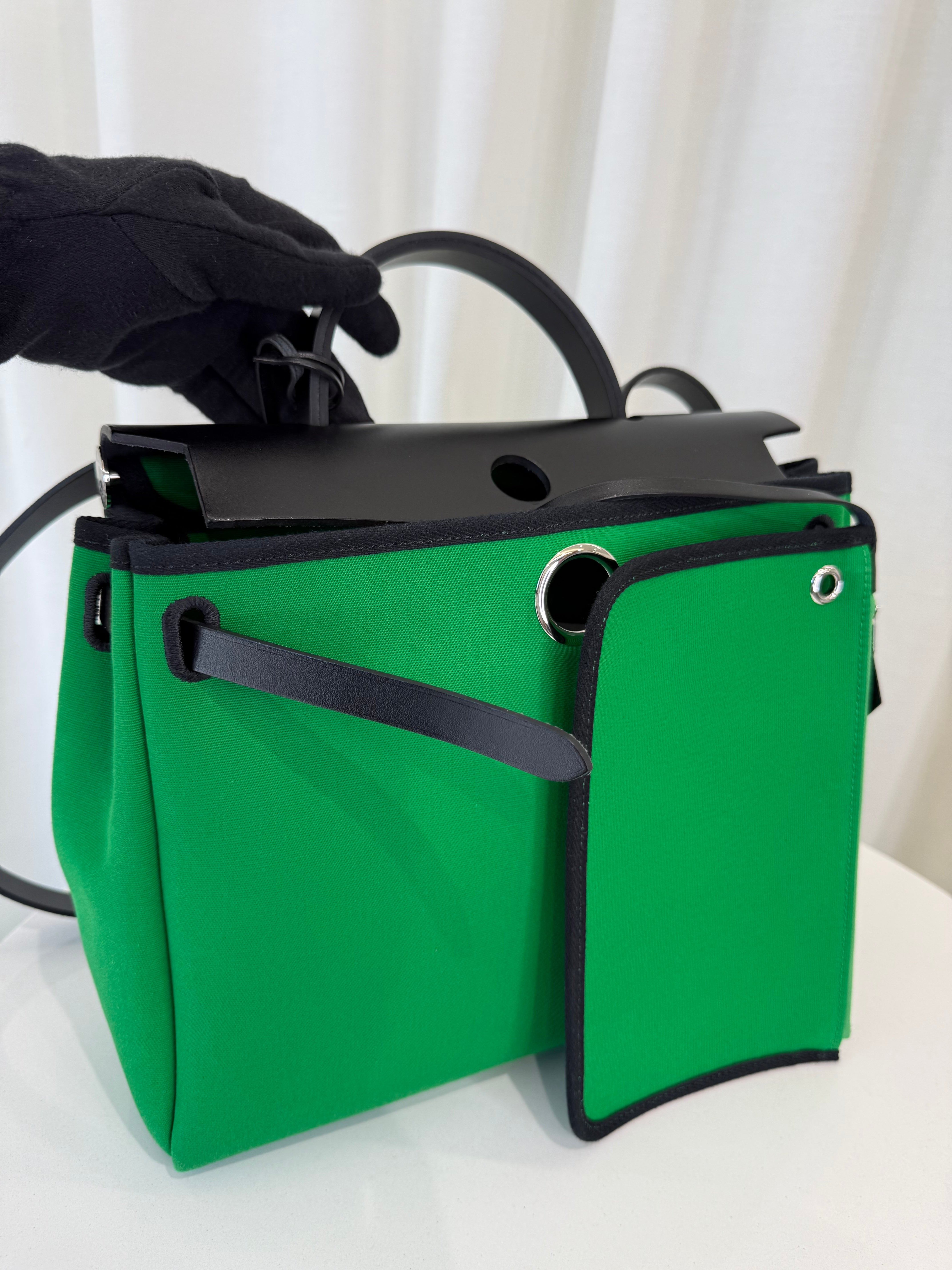Hermès Herbag Zip 31 Laque Bag Green Palladium Hardware