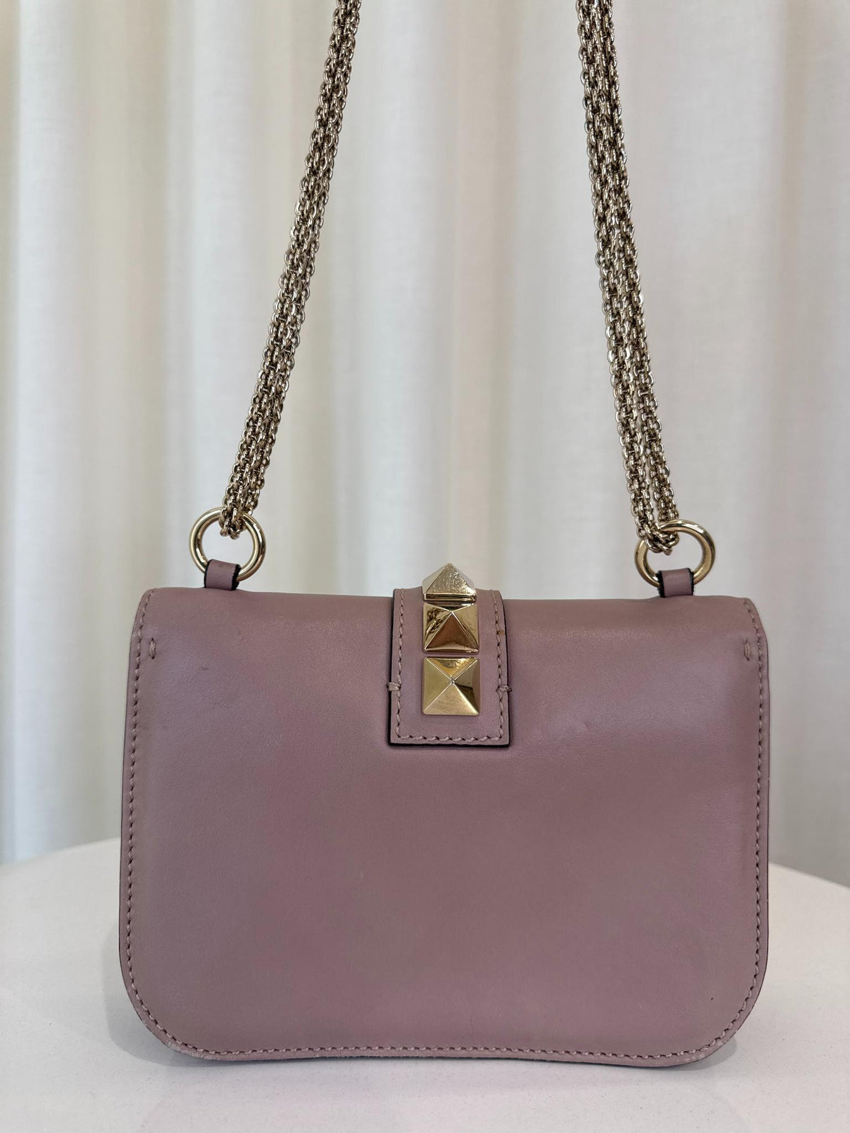 Valentino Garavani Small Rockstud Glam Lock Shoulder Bag Dusty Pink
