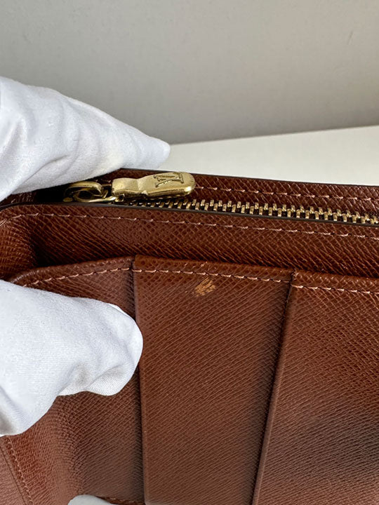 Louis Vuitton Monogram Canvas Zip Compact Wallet