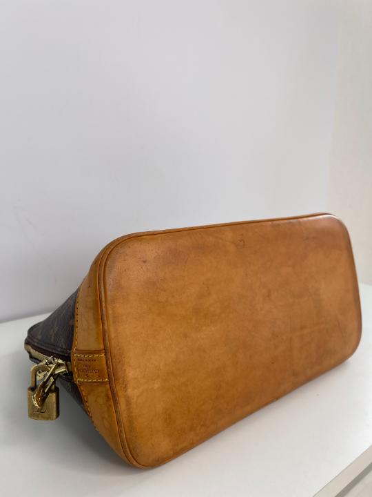 Louis Vuitton Alma PM Monogram Canvas
