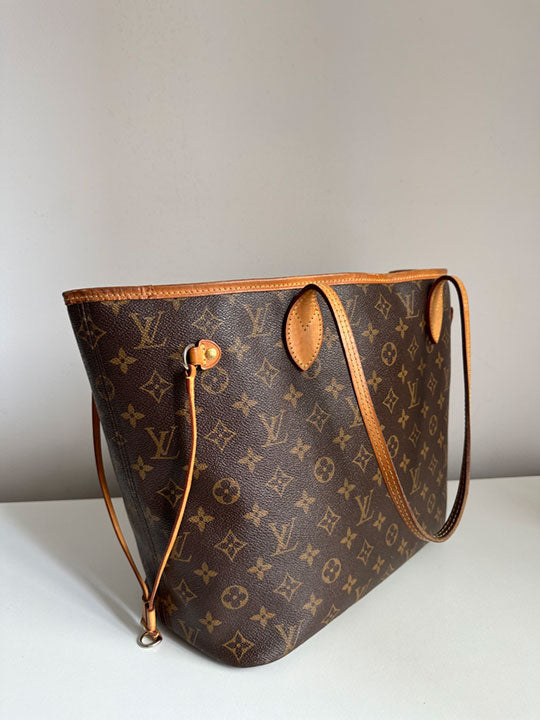 Louis Vuitton Neverfull MM Monogram Canvas