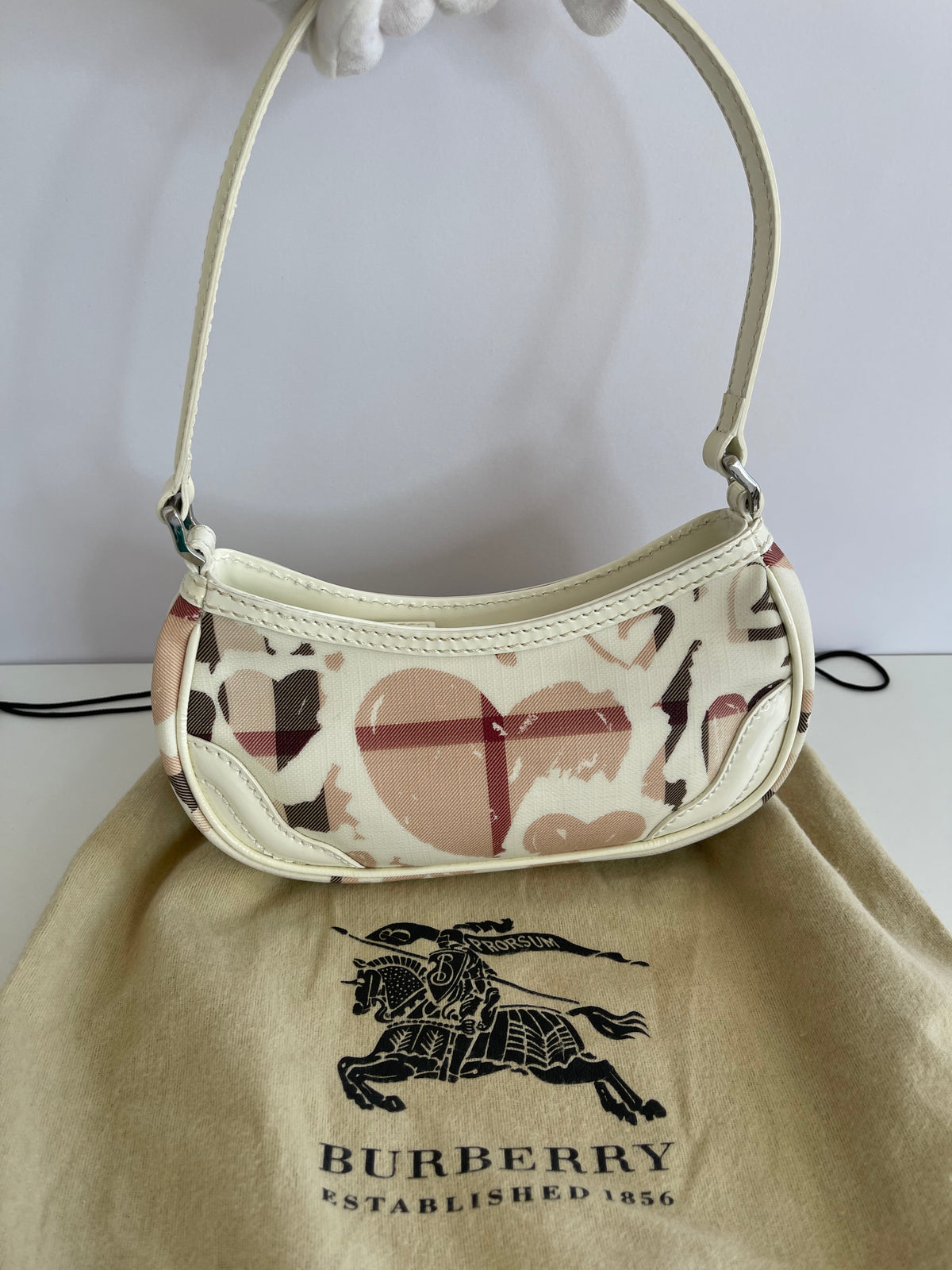 Burberry Painted Hearts Nova Check Pochette