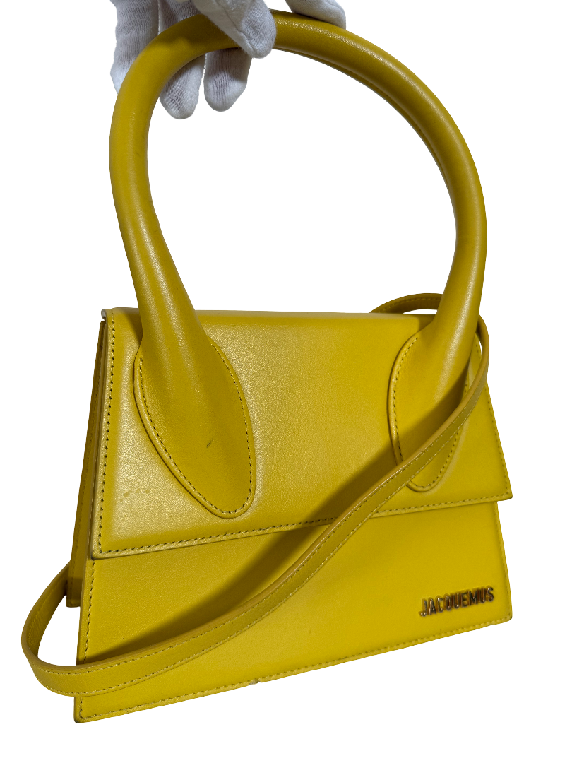Jacquemus Le Grand Chiquito Yellow Leather Handbag