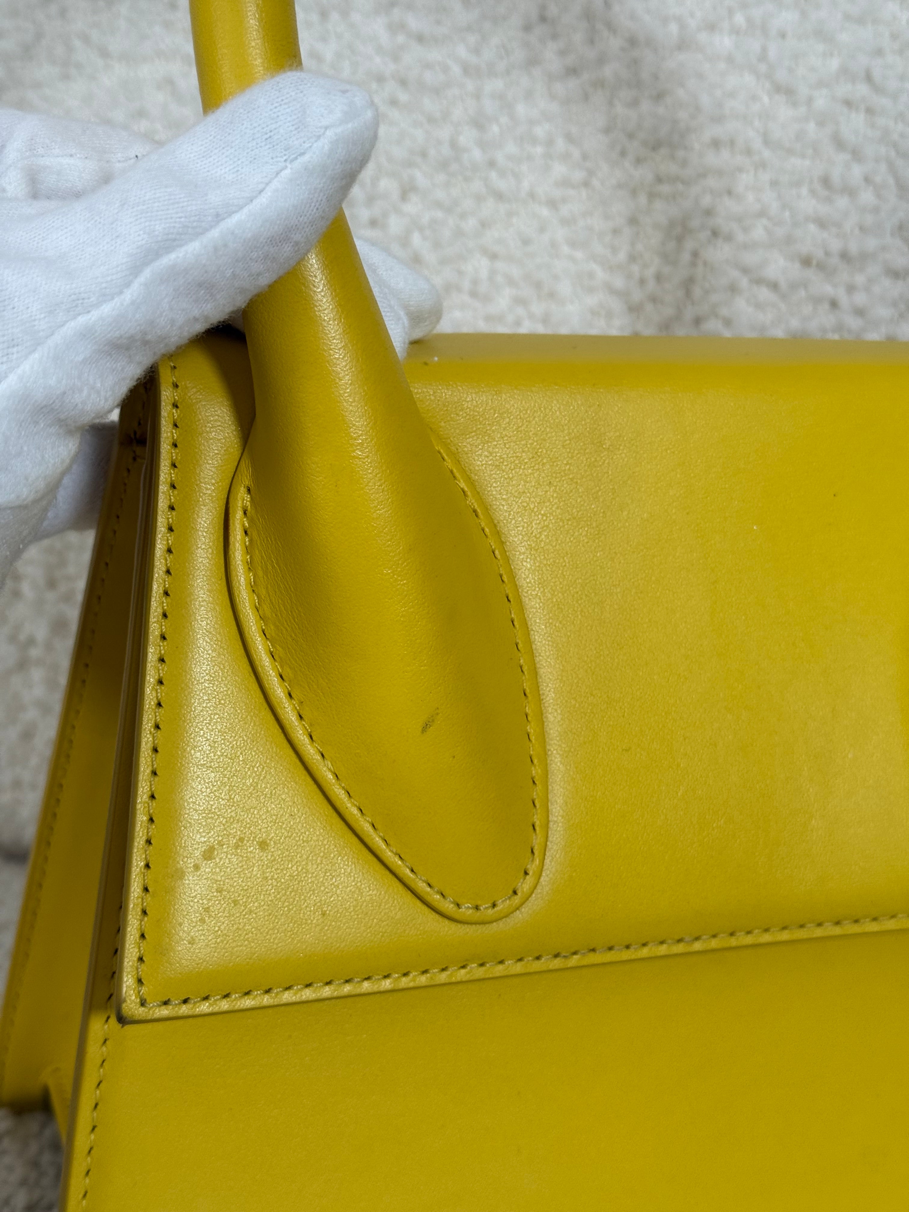 Jacquemus Le Grand Chiquito Yellow Leather Handbag