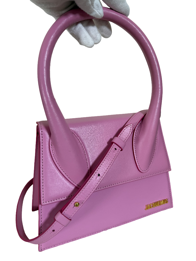Jacquemus Le Grand Chiquito Light Pink Leather Handbag