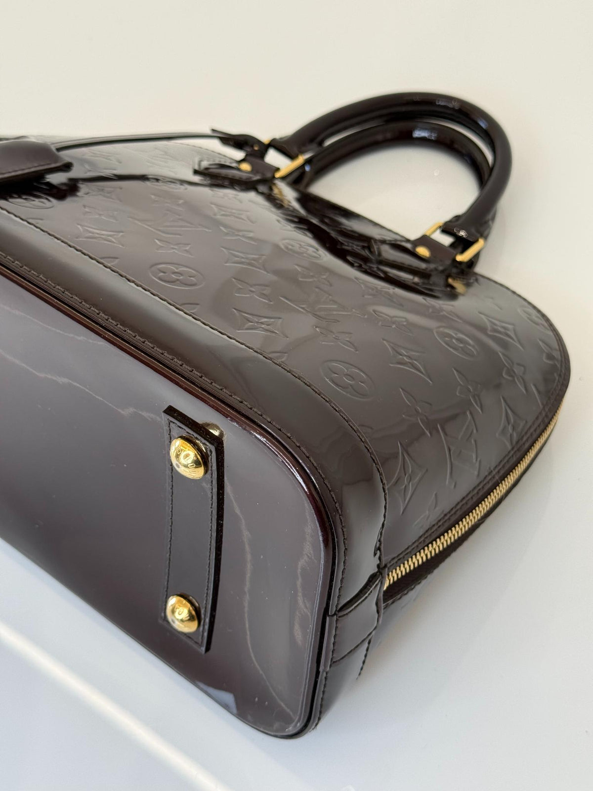 Louis Vuitton Alma PM Amarante Monogram Vernis Leather