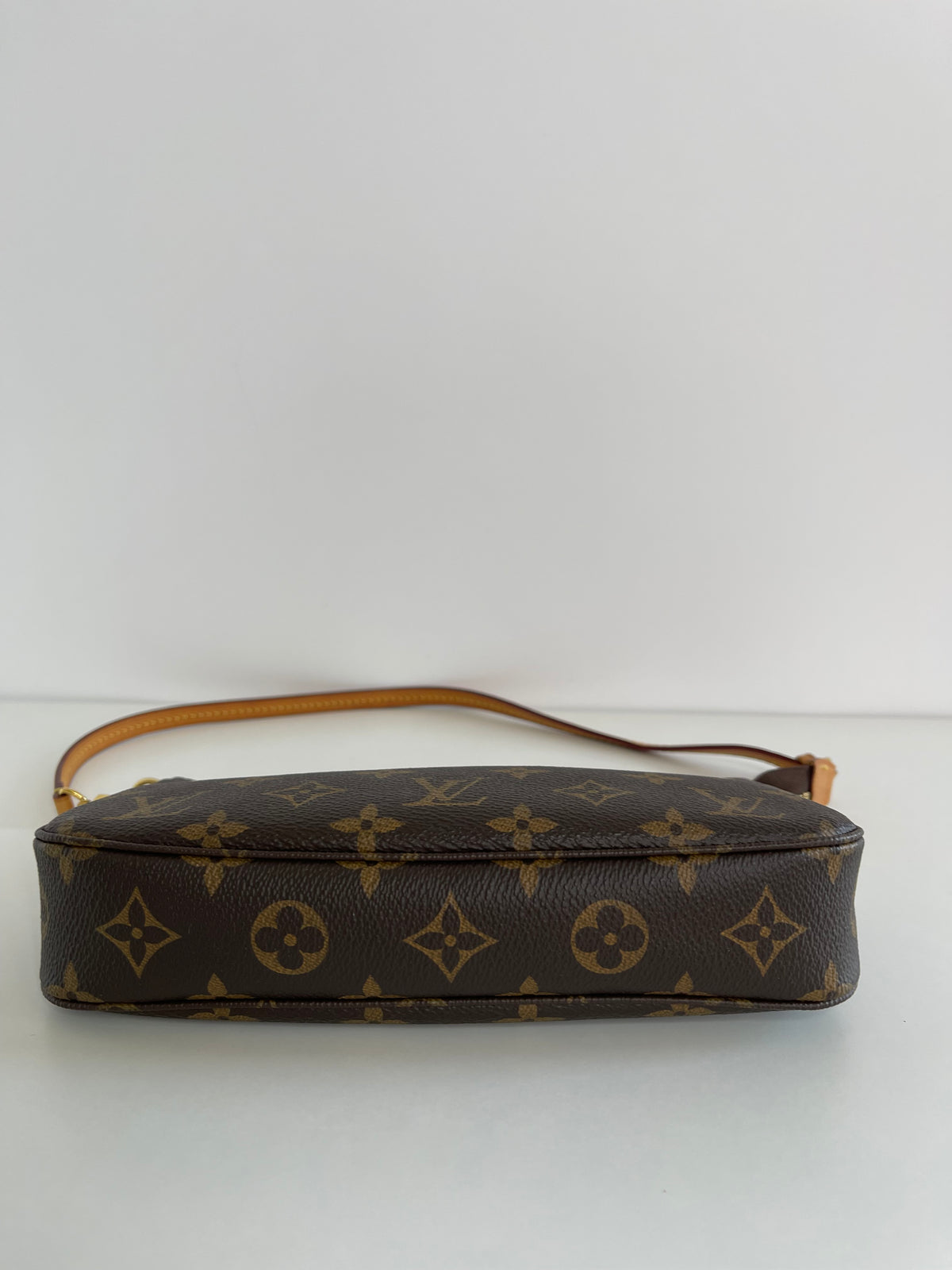 Louis Vuitton Pochette Accessoires Monogram Canvas