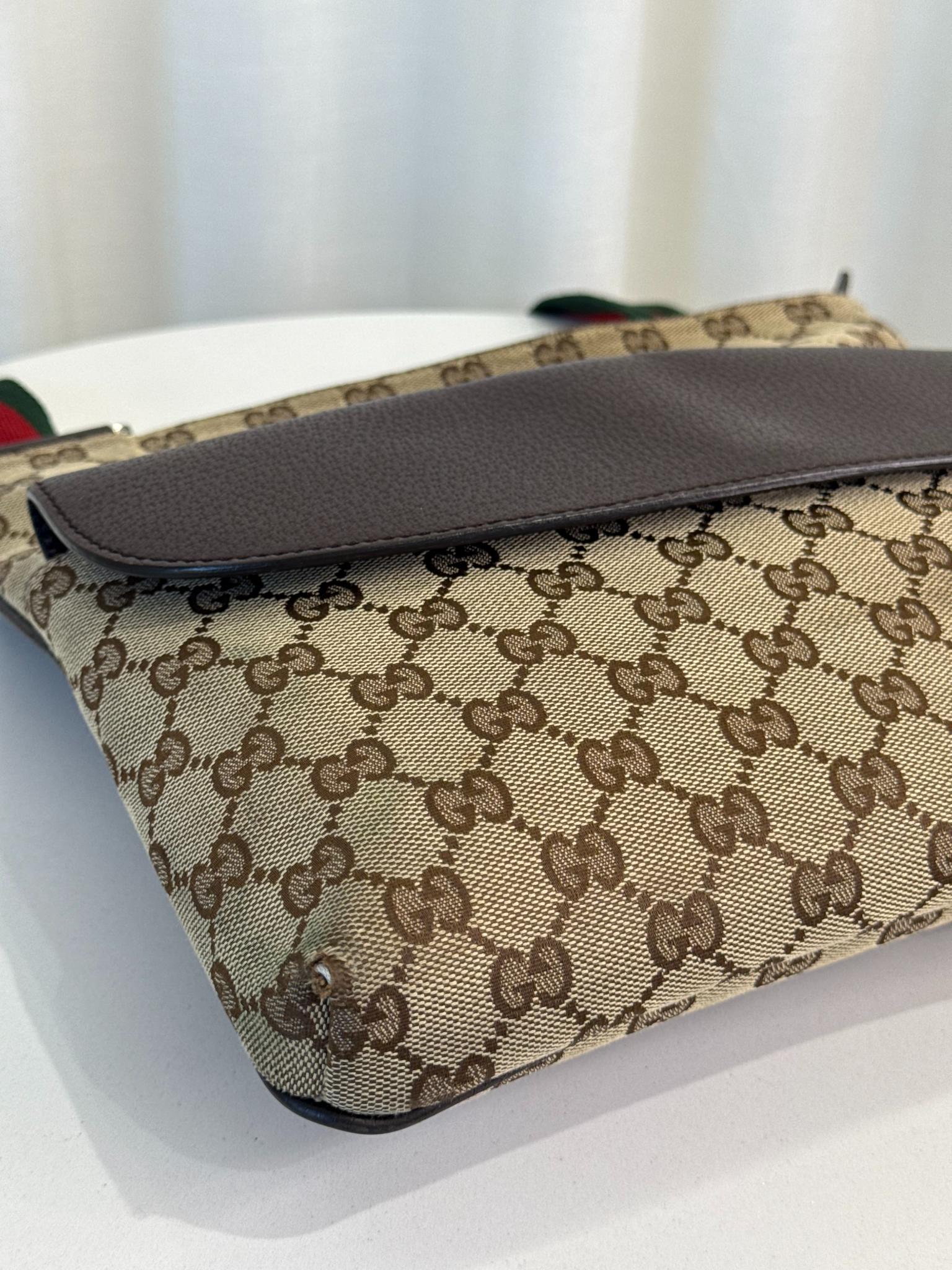 Gucci Beige/Ebony GG Canvas Web Messenger Bag