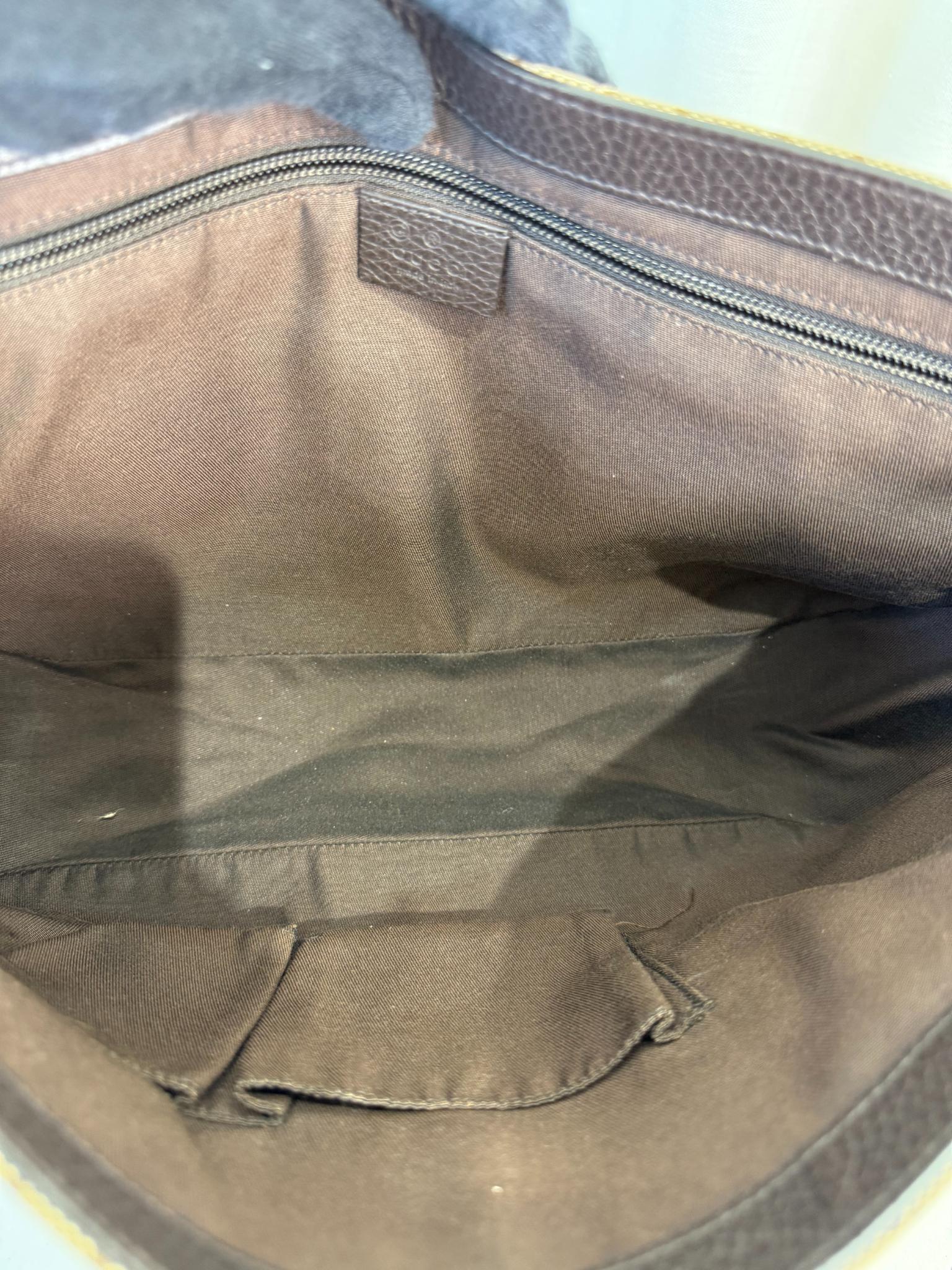 Gucci Unisex Beige/Brown GG Canvas Messenger Bag