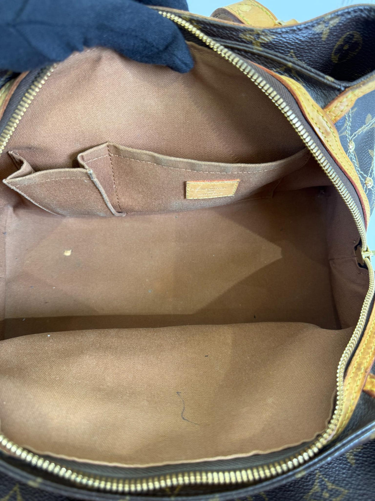Louis Vuitton Limited Edition Riveting Monogram Canvas