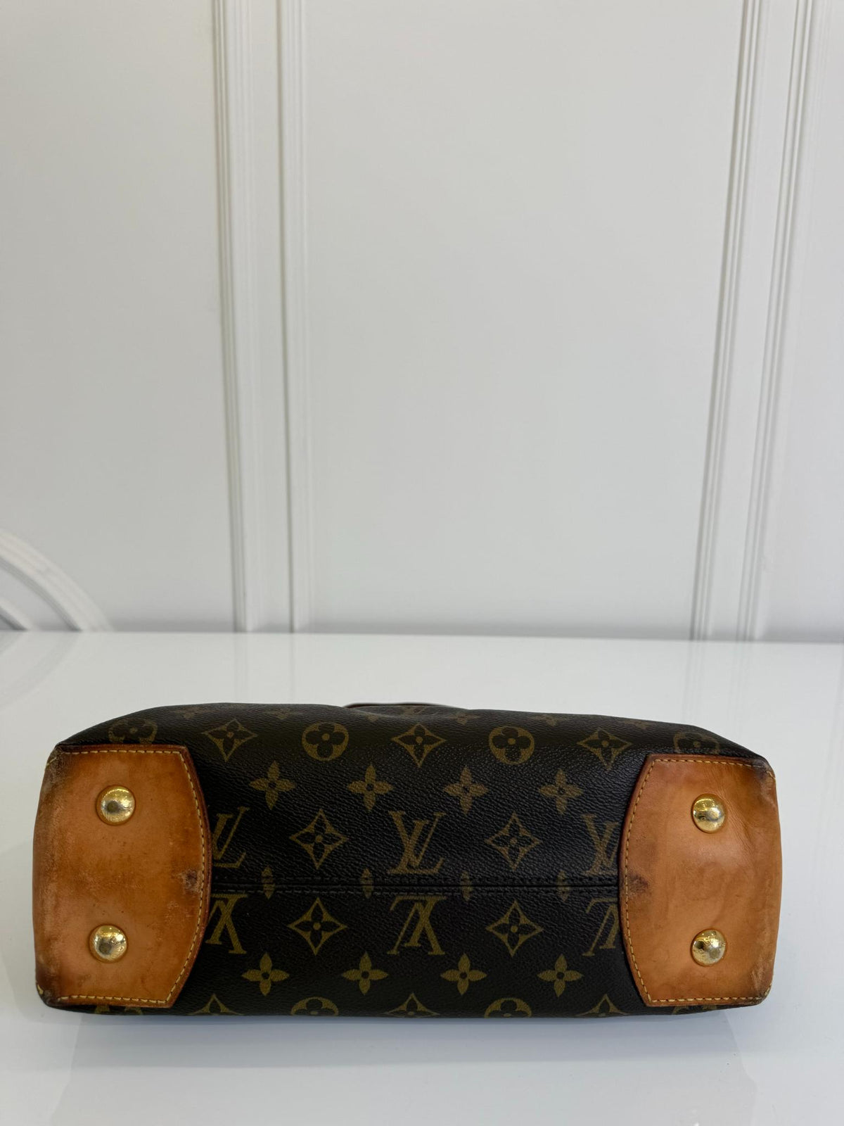 Louis Vuitton Wilshire PM Monogram Canvas