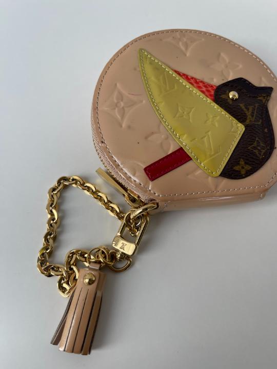 Louis Vuitton Limited Edition Vernis Chapeau Coin Purse Rose Florentin