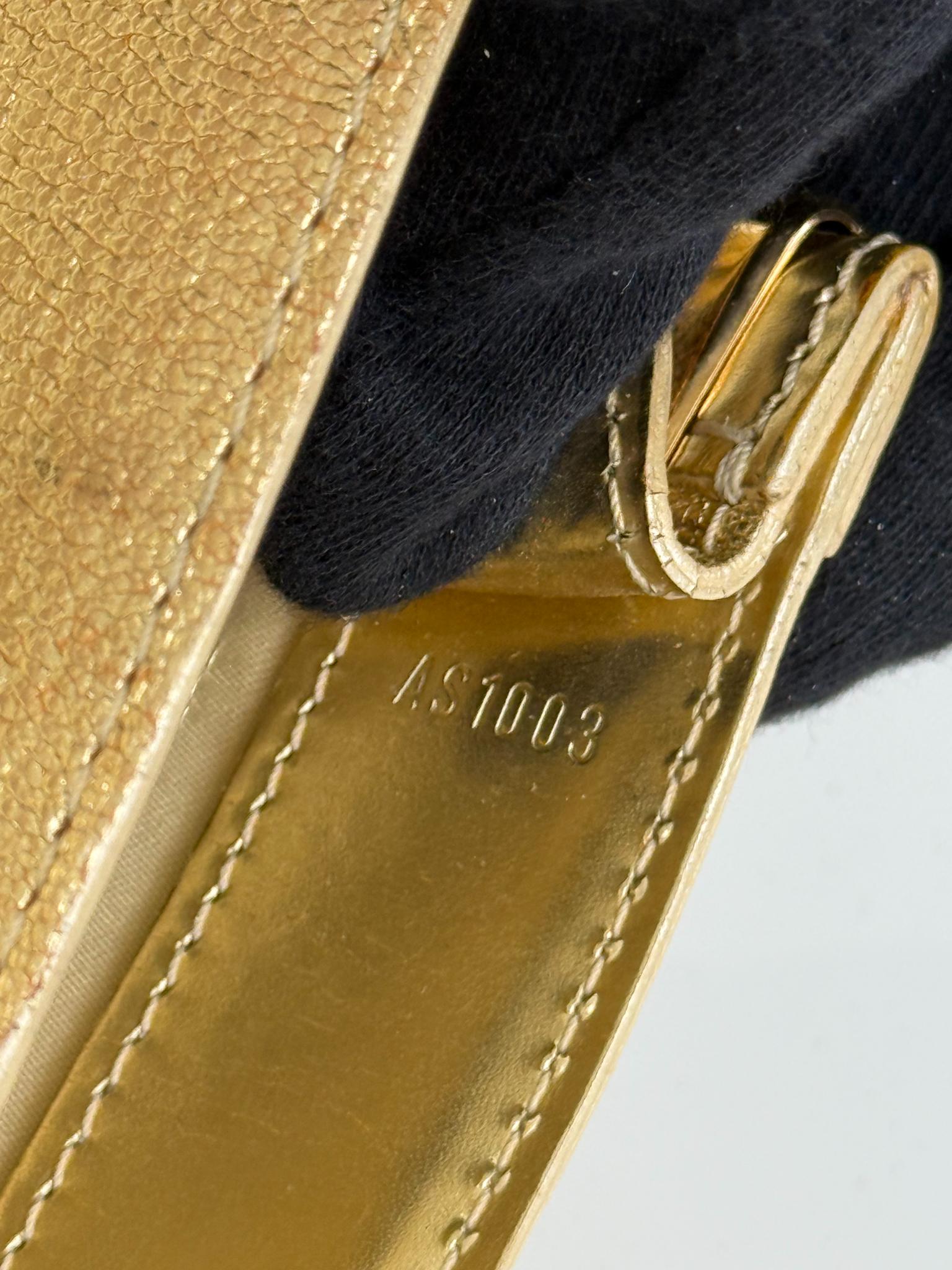 Louis Vuitton Gold Suhali Leather Le Fabuleux Shoulder Bag