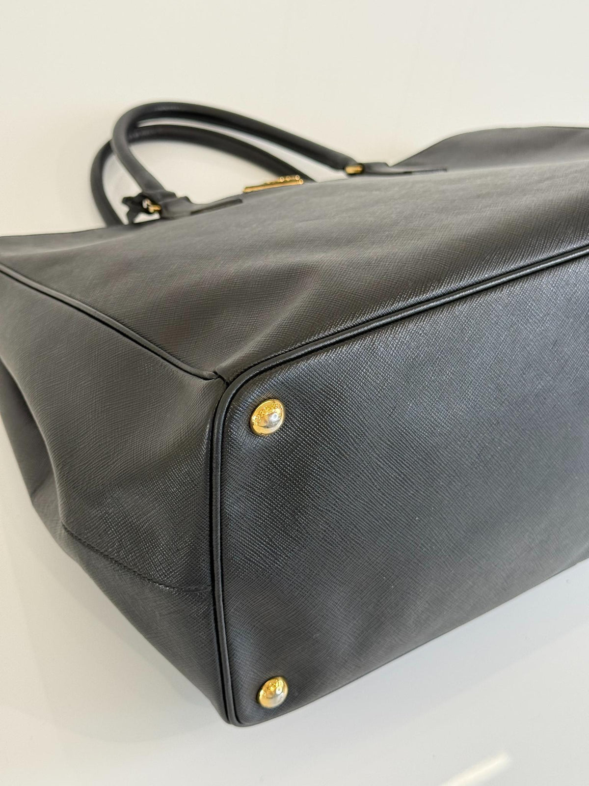 Prada Saffiano Large Galleria Double Zip Tote Black