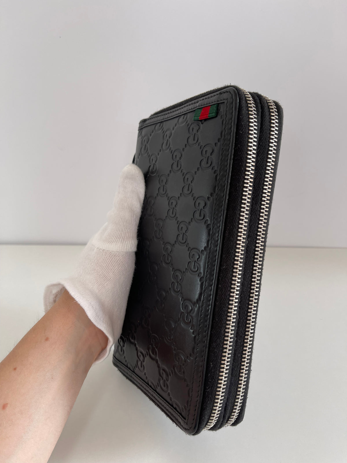 Gucci Black Guccissima Leather Zip Around Pouch