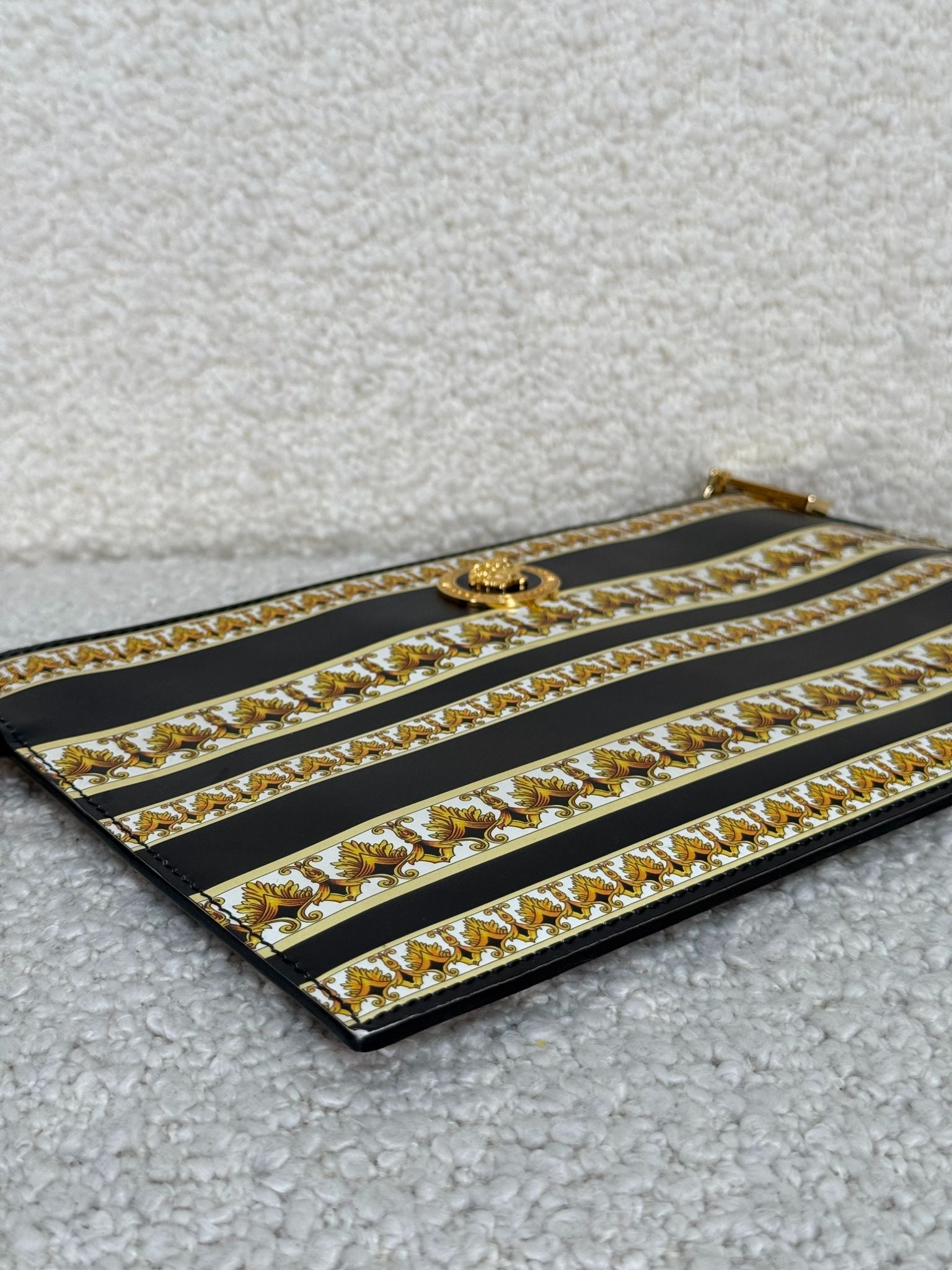 Versace La Medusa Leather Pouch in Gold Baroque Print